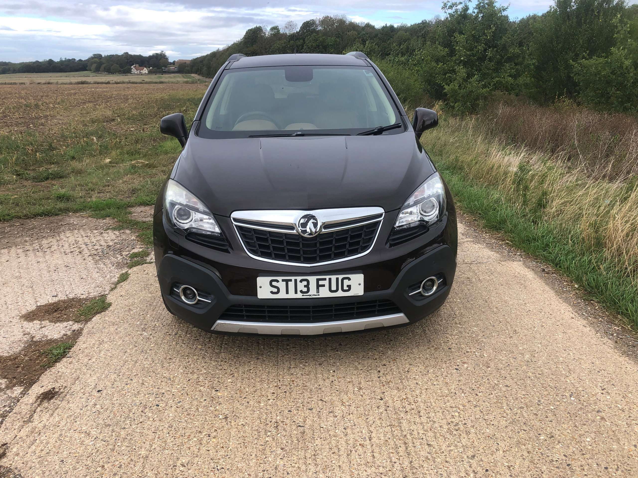 A 2013 VAUXHALL MOKKA 1.6 SE SUV 5dr Petrol Manual 2WD Euro 5 (s/s) (115 ps) A 2013 VAUXHALL MOKKA 1.6 SE SUV 5dr Petrol Manual 2WD Euro 5 (s/s) (115 ps)