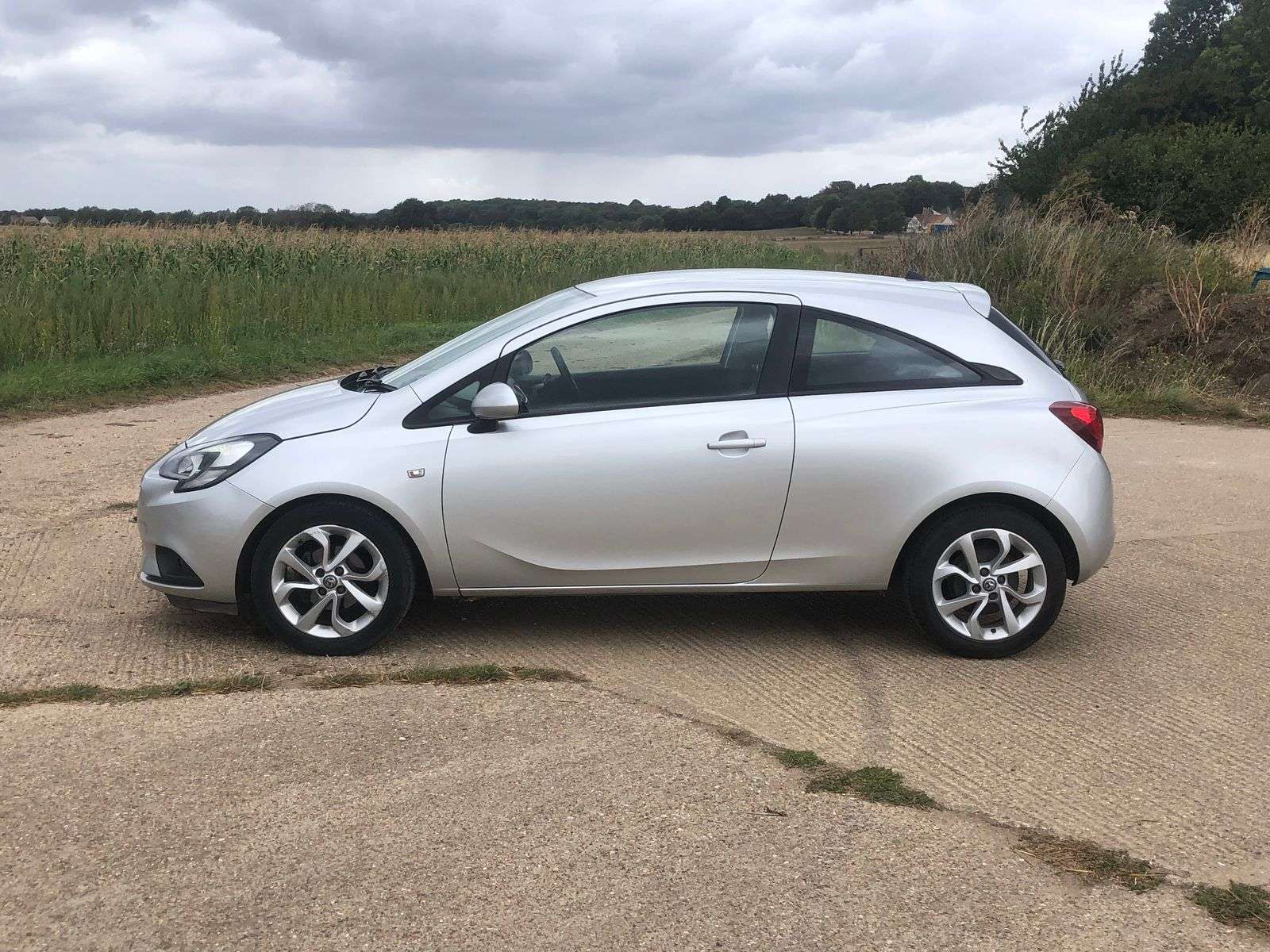 A 2014 VAUXHALL CORSA 1.4L Excite AC ecoFLEX Hatchback 3dr Petrol Manual Euro 5 (89 bhp) A 2014 VAUXHALL CORSA 1.4L Excite AC ecoFLEX Hatchback 3dr Petrol Manual Euro 5 (89 bhp)