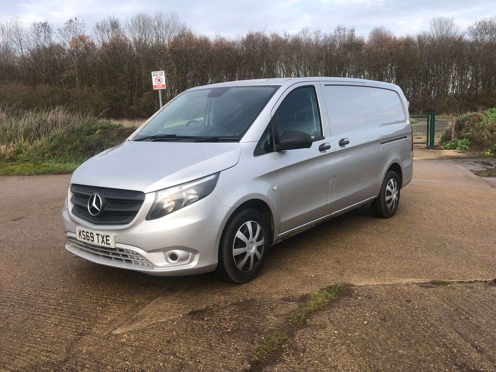 A 2019 MERCEDES-BENZ VITO 1.7L 110 Progressive CDI Diesel Manual Euro 6 (101 bhp) A 2019 MERCEDES-BENZ VITO 1.7L 110 Progressive CDI Diesel Manual Euro 6 (101 bhp)