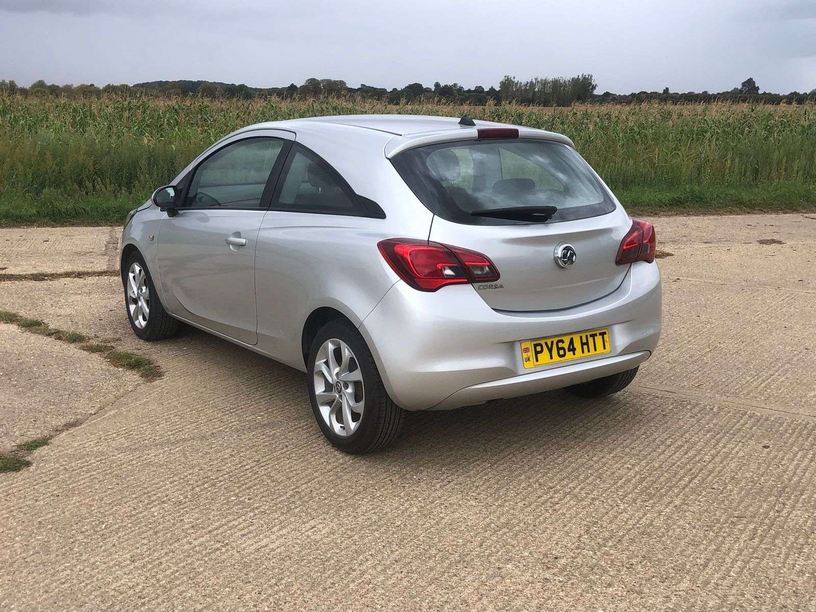 A 2014 VAUXHALL CORSA 1.4L Excite AC ecoFLEX Hatchback 3dr Petrol Manual Euro 5 (89 bhp) A 2014 VAUXHALL CORSA 1.4L Excite AC ecoFLEX Hatchback 3dr Petrol Manual Euro 5 (89 bhp)