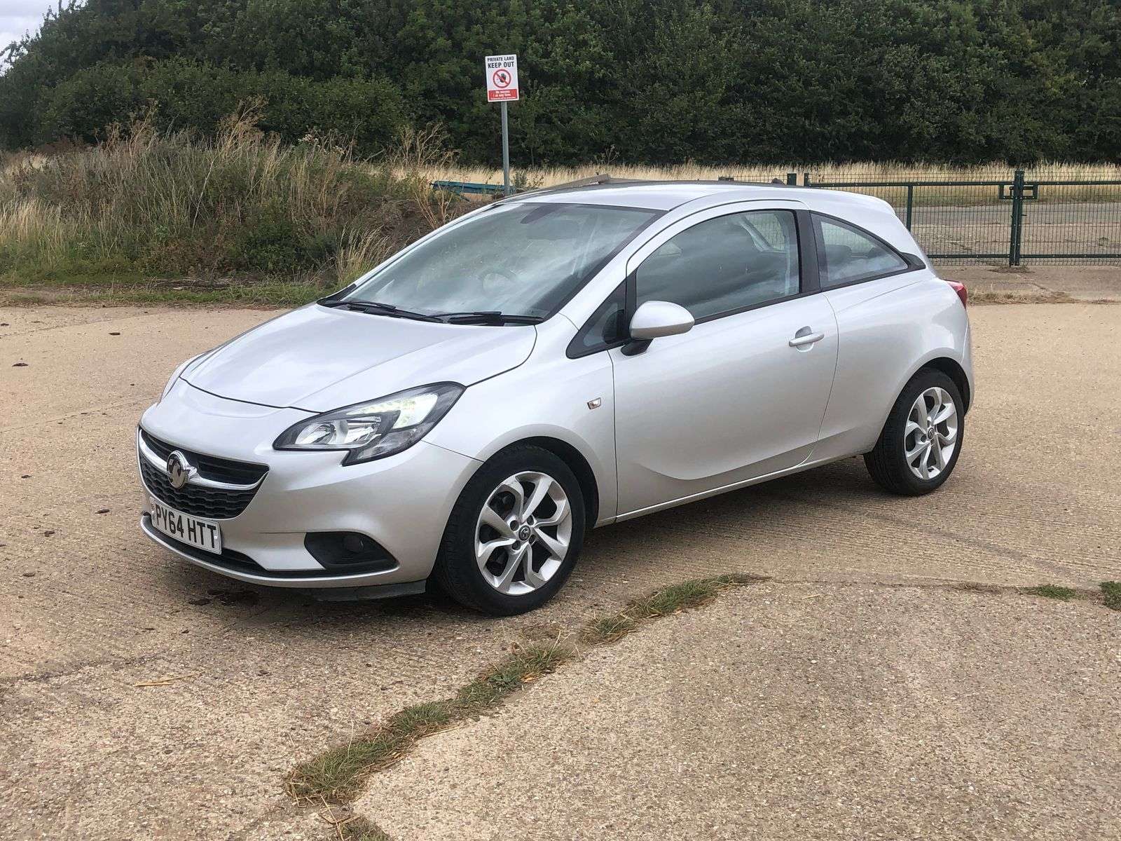 A 2014 VAUXHALL CORSA 1.4L Excite AC ecoFLEX Hatchback 3dr Petrol Manual Euro 5 (89 bhp) A 2014 VAUXHALL CORSA 1.4L Excite AC ecoFLEX Hatchback 3dr Petrol Manual Euro 5 (89 bhp)