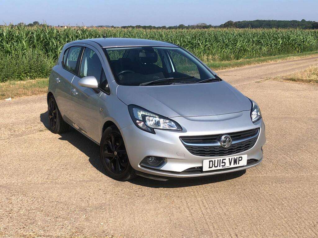 A 2015 VAUXHALL CORSA 1.2i SRi Hatchback 5dr Petrol Manual Euro 6 (70 ps) A 2015 VAUXHALL CORSA 1.2i SRi Hatchback 5dr Petrol Manual Euro 6 (70 ps)