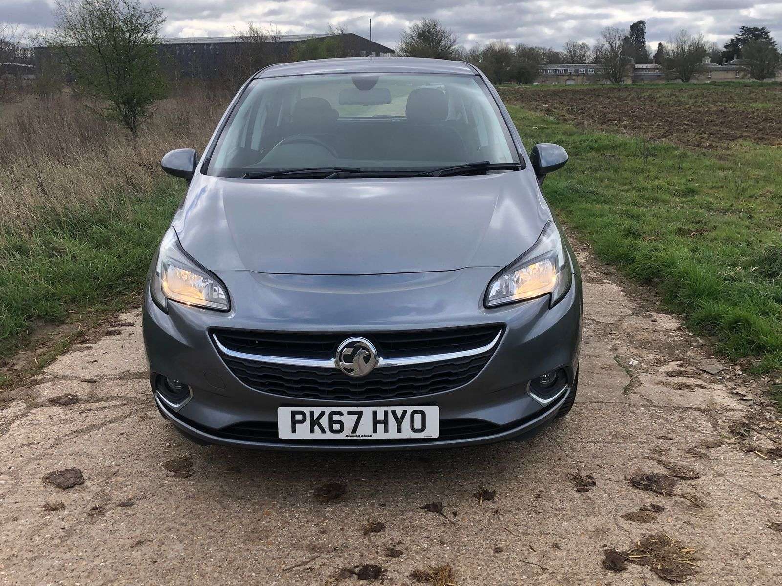 A 2017 VAUXHALL CORSA 1.4i ecoTEC SRi Hatchback 5dr Petrol Manual Euro 6 (75 ps) A 2017 VAUXHALL CORSA 1.4i ecoTEC SRi Hatchback 5dr Petrol Manual Euro 6 (75 ps)