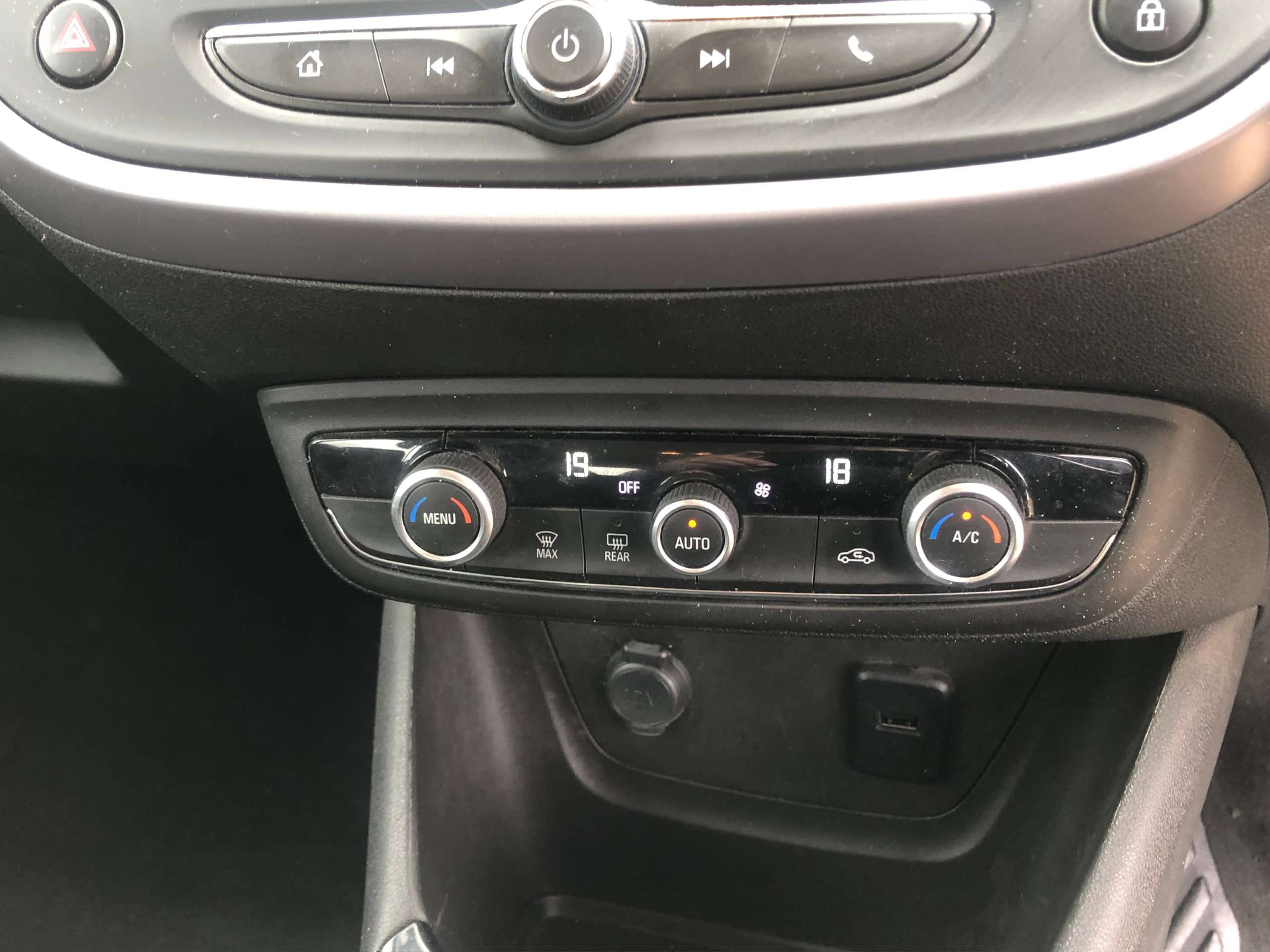 2019 VAUXHALL CROSSLAND X 2019 VAUXHALL CROSSLAND X