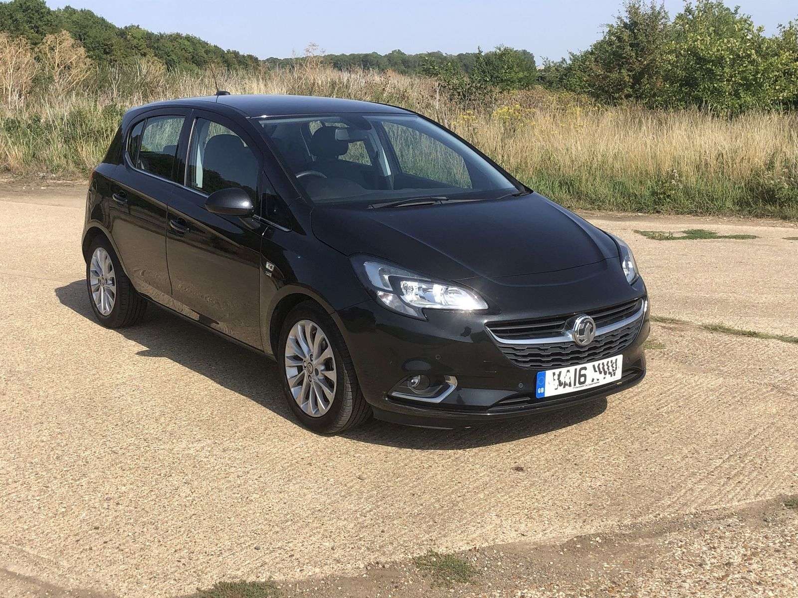 A 2016 VAUXHALL CORSA 1.4L SE ecoFLEX Hatchback 5dr Petrol Manual Euro 6 (89 bhp) A 2016 VAUXHALL CORSA 1.4L SE ecoFLEX Hatchback 5dr Petrol Manual Euro 6 (89 bhp)