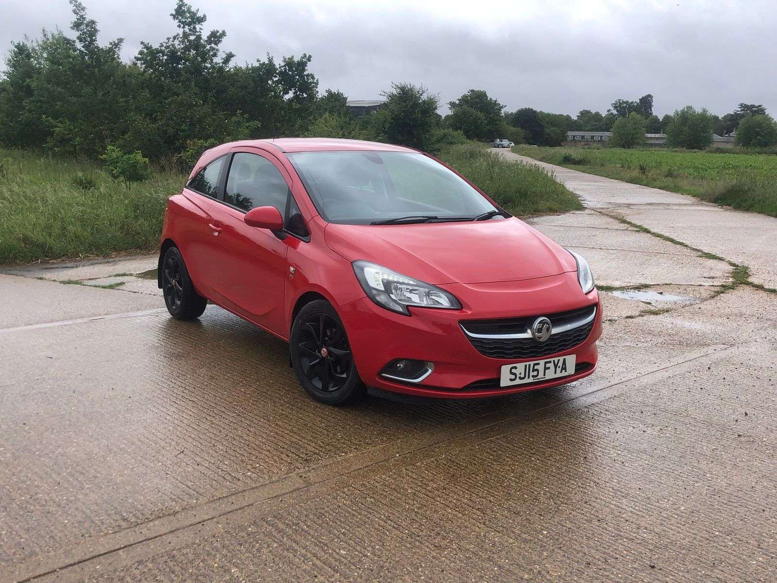 A 2015 VAUXHALL CORSA 1.4i ecoFLEX SRi Hatchback 3dr Petrol Manual Euro 6 (90 ps) A 2015 VAUXHALL CORSA 1.4i ecoFLEX SRi Hatchback 3dr Petrol Manual Euro 6 (90 ps)