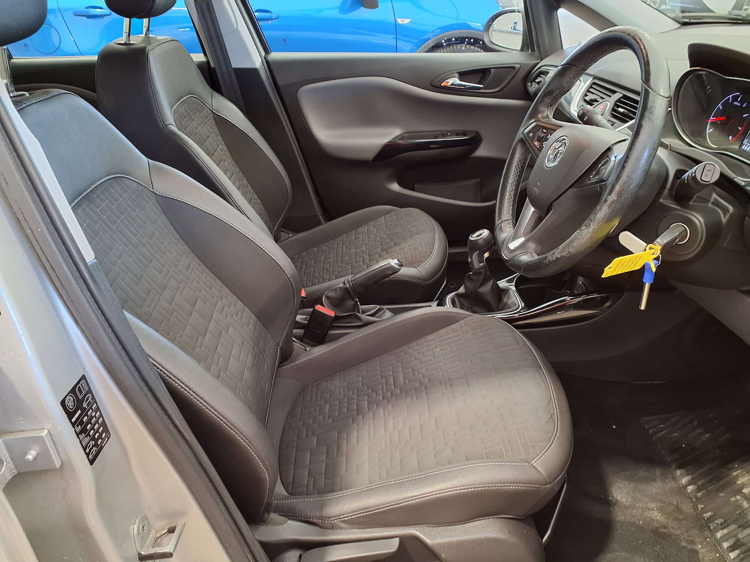 A 2017 VAUXHALL CORSA 1.4i ecoFLEX SE Hatchback 5dr Petrol Manual Euro 6 (90 ps) A 2017 VAUXHALL CORSA 1.4i ecoFLEX SE Hatchback 5dr Petrol Manual Euro 6 (90 ps)