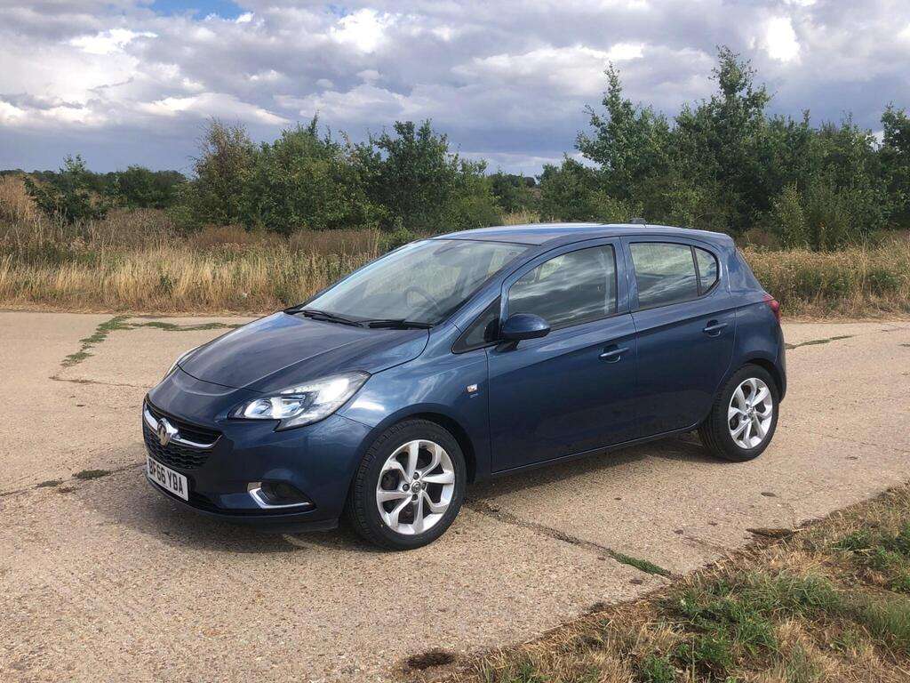 A 2016 VAUXHALL CORSA 1.4i ecoFLEX SRi Hatchback 5dr Petrol Manual Euro 6 (90 ps) A 2016 VAUXHALL CORSA 1.4i ecoFLEX SRi Hatchback 5dr Petrol Manual Euro 6 (90 ps)