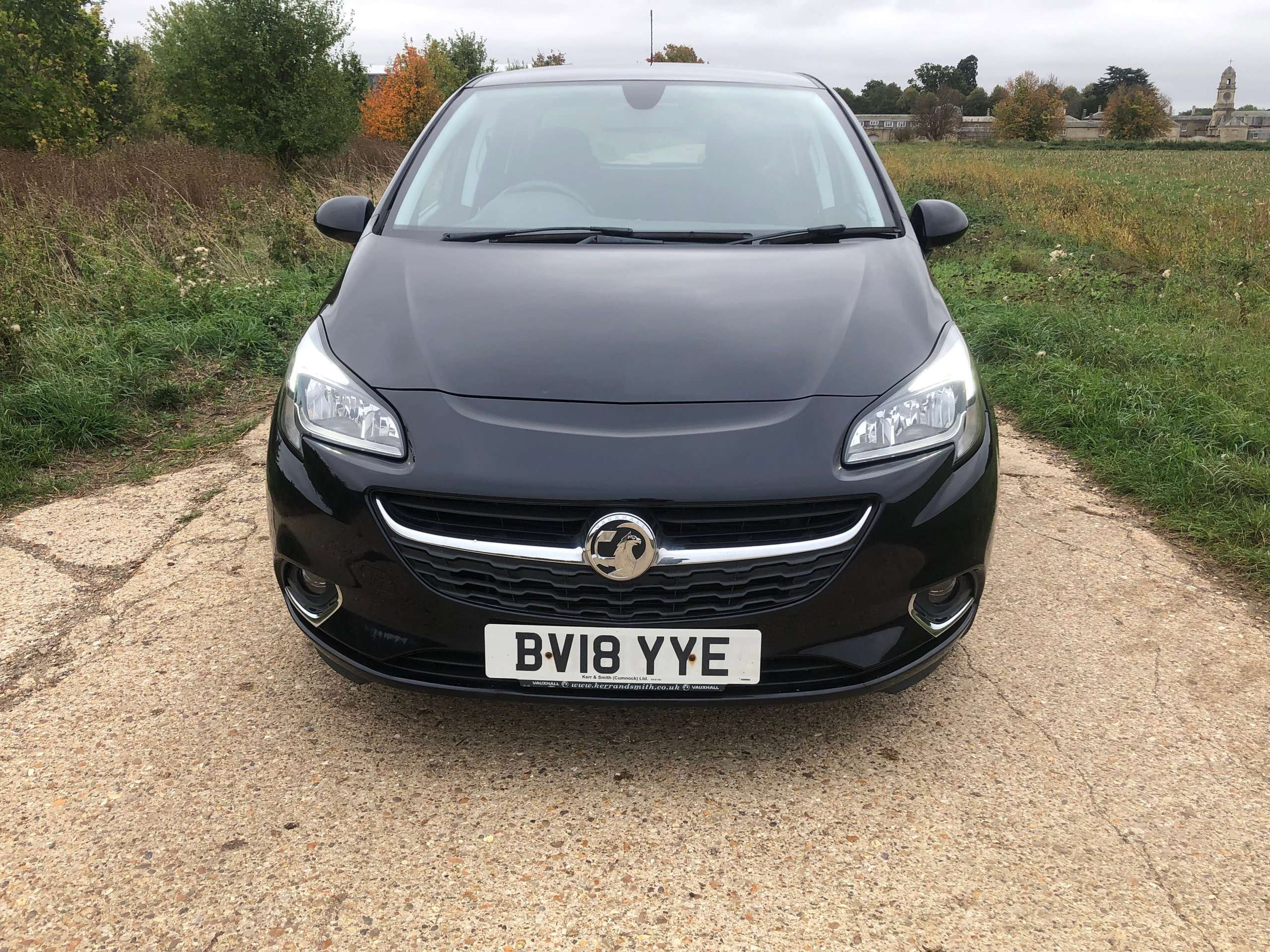 A 2018 VAUXHALL CORSA 1.4i ecoTEC SRi Hatchback 5dr Petrol Manual Euro 6 (90 ps) A 2018 VAUXHALL CORSA 1.4i ecoTEC SRi Hatchback 5dr Petrol Manual Euro 6 (90 ps)