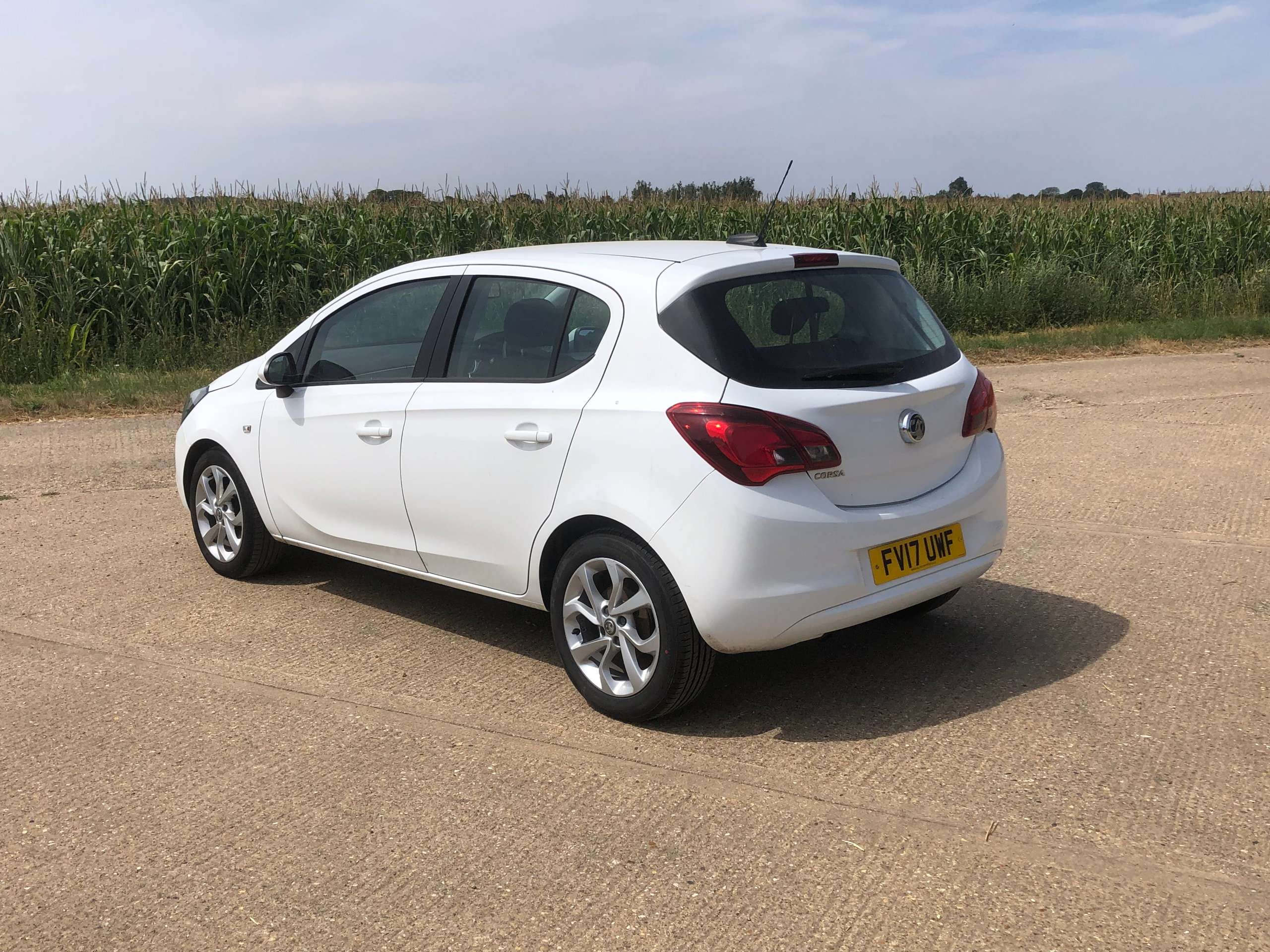 A 2017 VAUXHALL CORSA 1.4i ecoFLEX Energy Hatchback 5dr Petrol Manual Euro 6 (a/c) (75 ps) A 2017 VAUXHALL CORSA 1.4i ecoFLEX Energy Hatchback 5dr Petrol Manual Euro 6 (a/c) (75 ps)