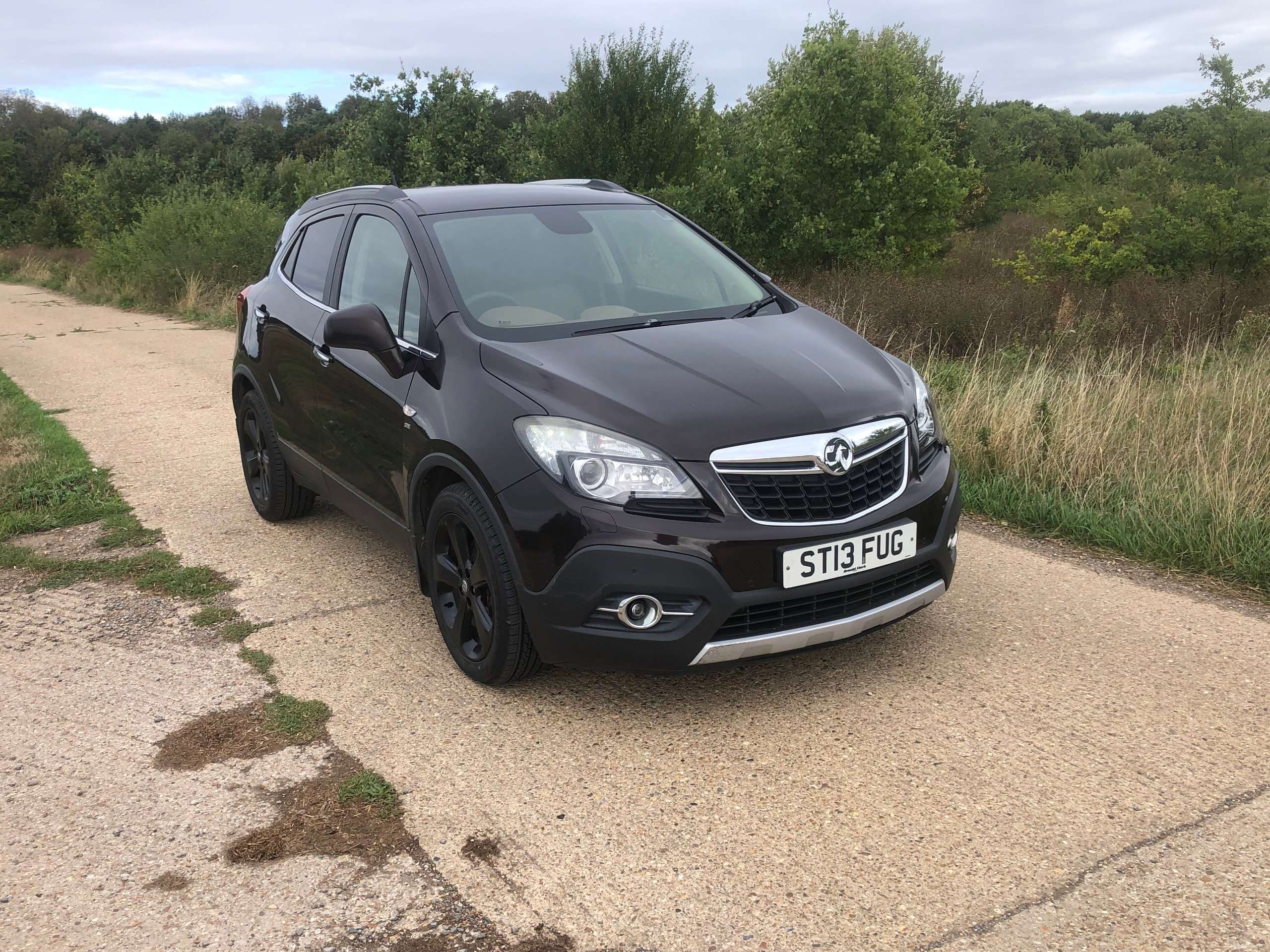 A 2013 VAUXHALL MOKKA 1.6 SE SUV 5dr Petrol Manual 2WD Euro 5 (s/s) (115 ps) A 2013 VAUXHALL MOKKA 1.6 SE SUV 5dr Petrol Manual 2WD Euro 5 (s/s) (115 ps)