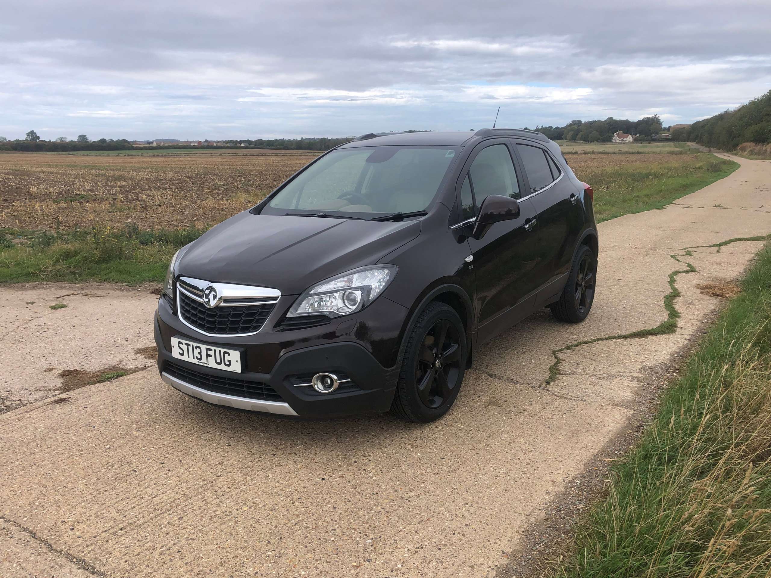A 2013 VAUXHALL MOKKA 1.6 SE SUV 5dr Petrol Manual 2WD Euro 5 (s/s) (115 ps) A 2013 VAUXHALL MOKKA 1.6 SE SUV 5dr Petrol Manual 2WD Euro 5 (s/s) (115 ps)