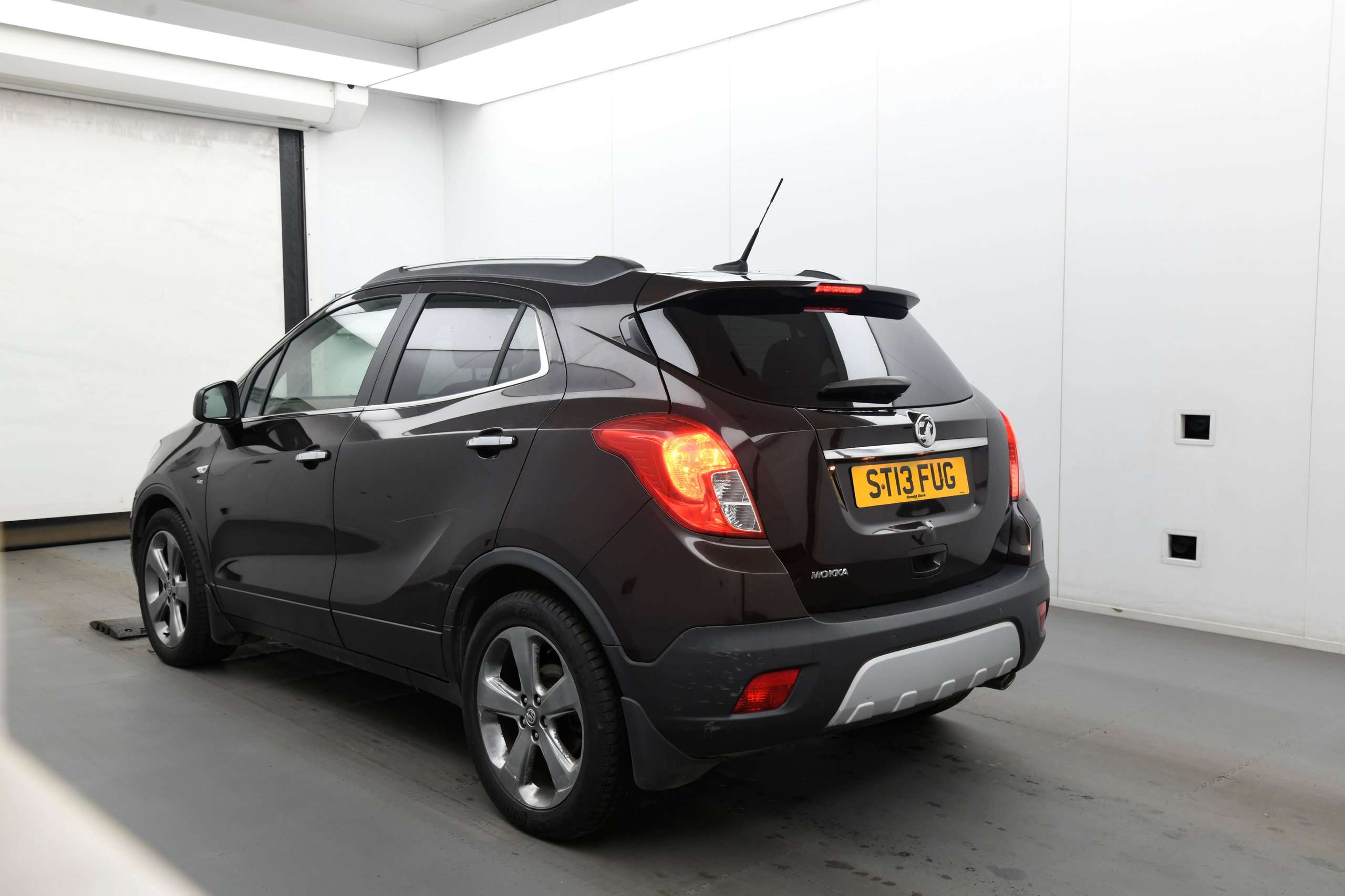 A 2013 VAUXHALL MOKKA 1.6 SE SUV 5dr Petrol Manual 2WD Euro 5 (s/s) (115 ps) A 2013 VAUXHALL MOKKA 1.6 SE SUV 5dr Petrol Manual 2WD Euro 5 (s/s) (115 ps)