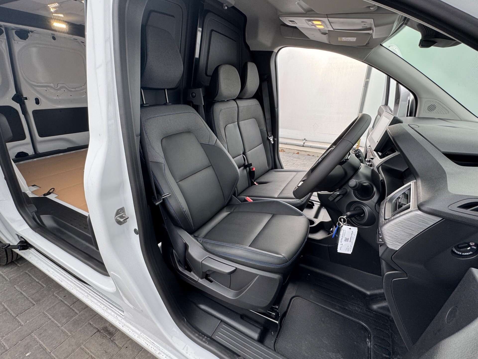 2025 NISSAN TOWNSTAR 2025 NISSAN TOWNSTAR