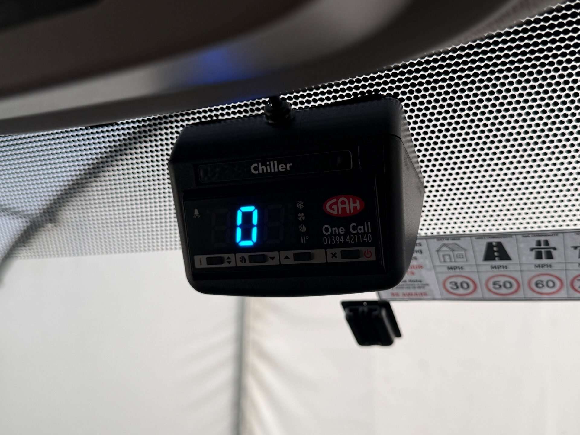 2021 NISSAN NV300 2021 NISSAN NV300