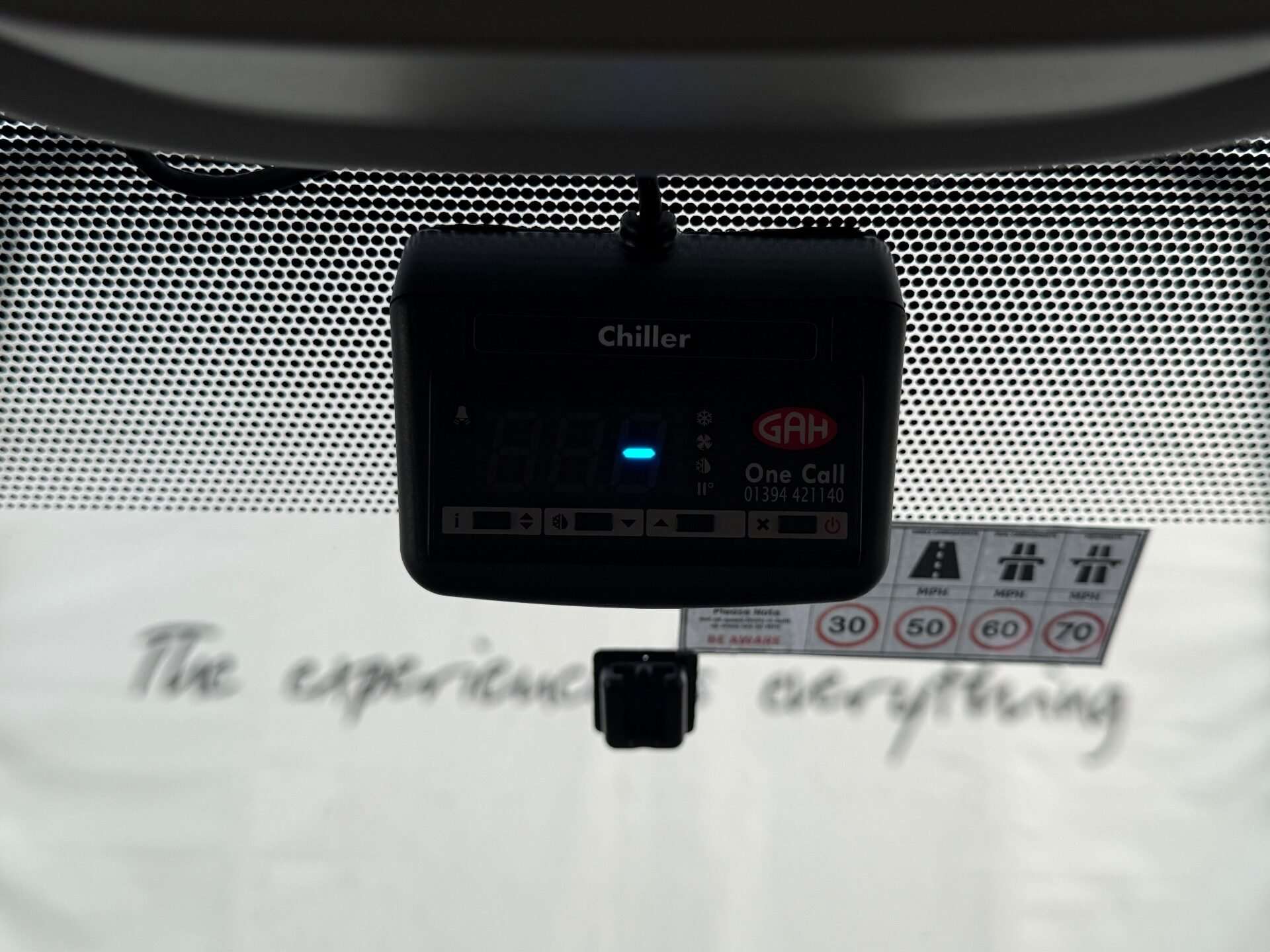 2021 NISSAN NV300 2021 NISSAN NV300