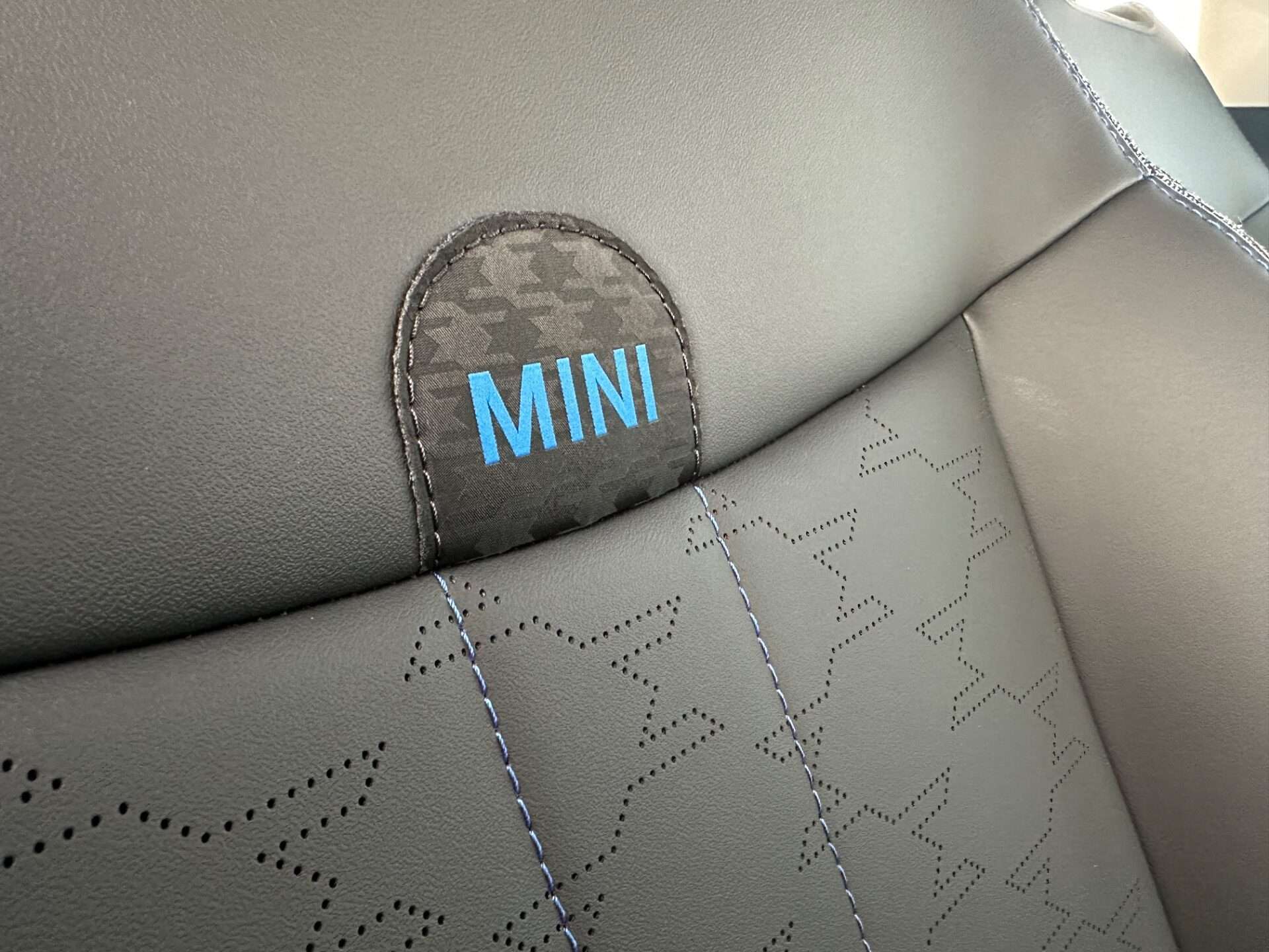 2024 MINI HATCH 2024 MINI HATCH