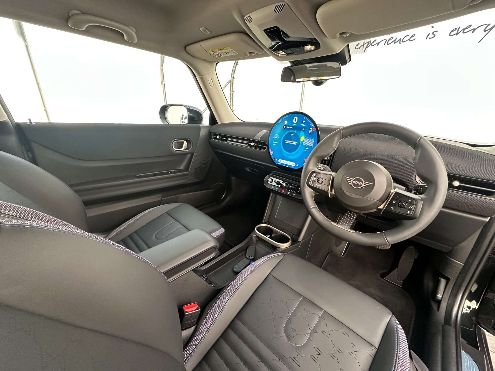 2024 MINI HATCH 2024 MINI HATCH