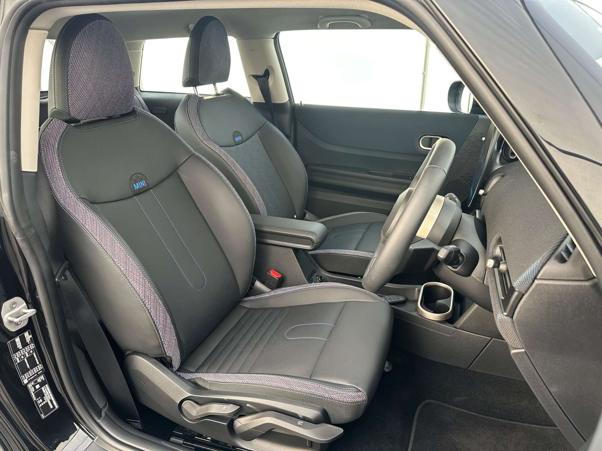 2024 MINI HATCH 2024 MINI HATCH