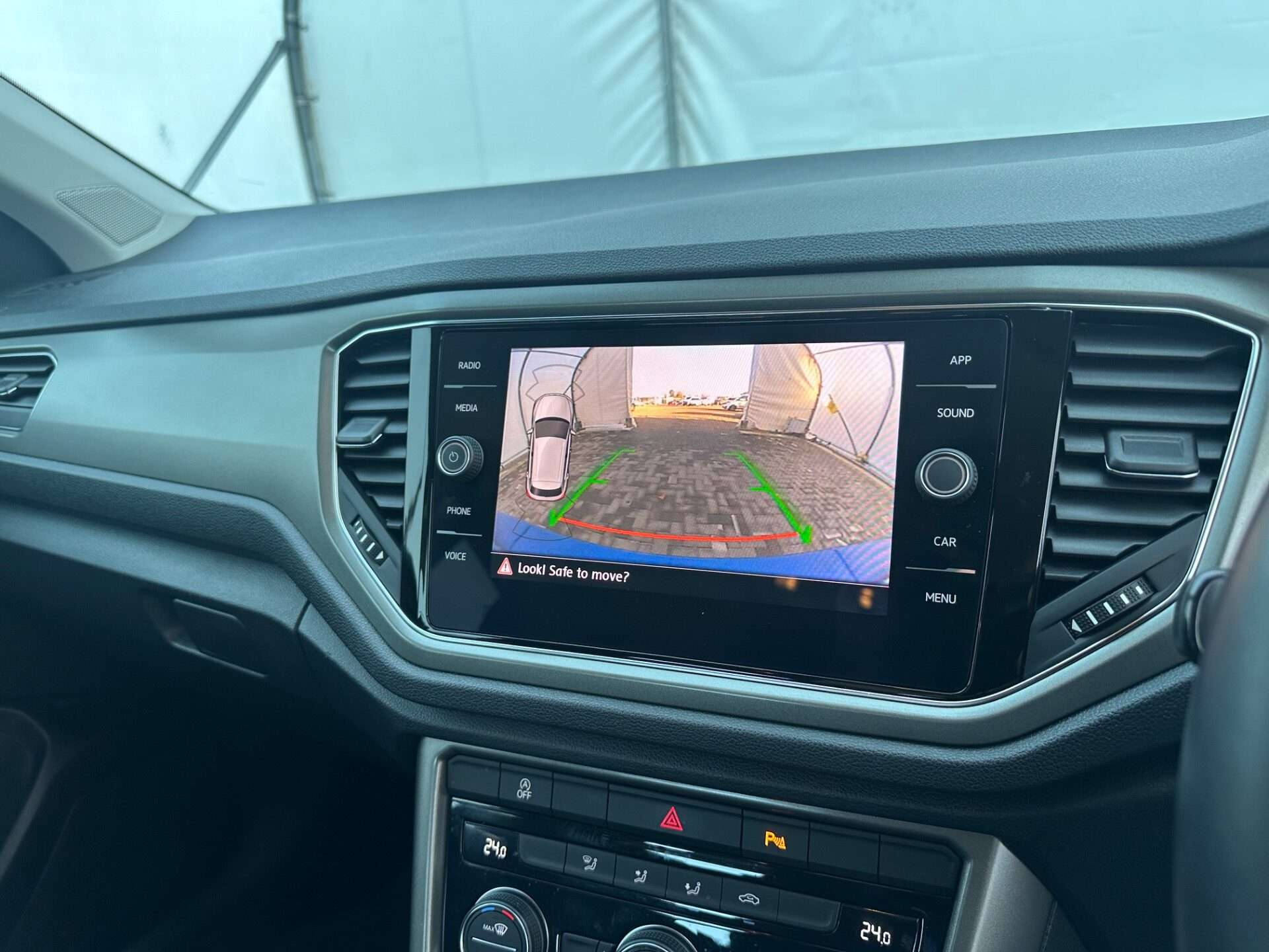 2020 VOLKSWAGEN T-ROC 2020 VOLKSWAGEN T-ROC