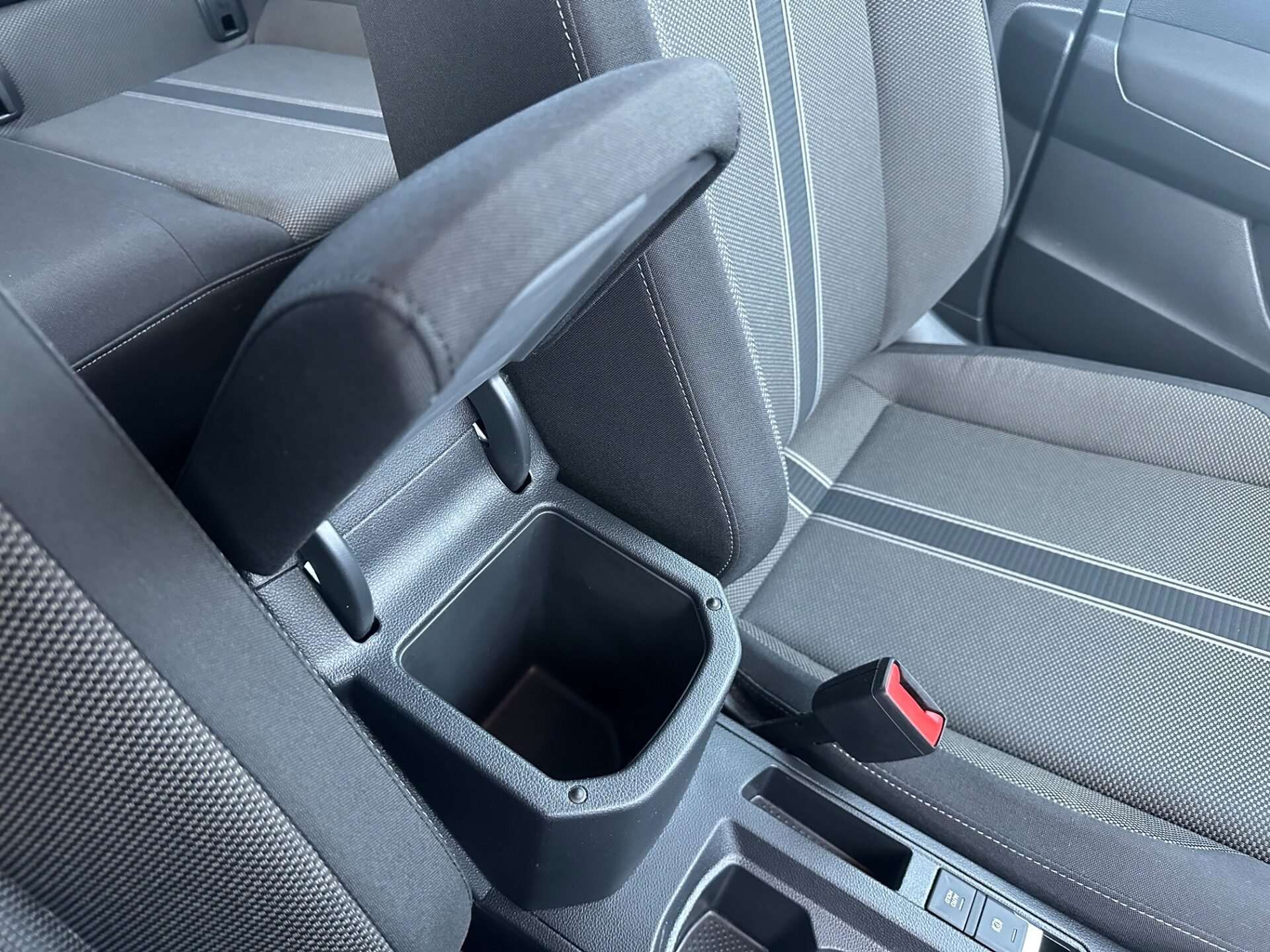 2020 VOLKSWAGEN T-ROC 2020 VOLKSWAGEN T-ROC