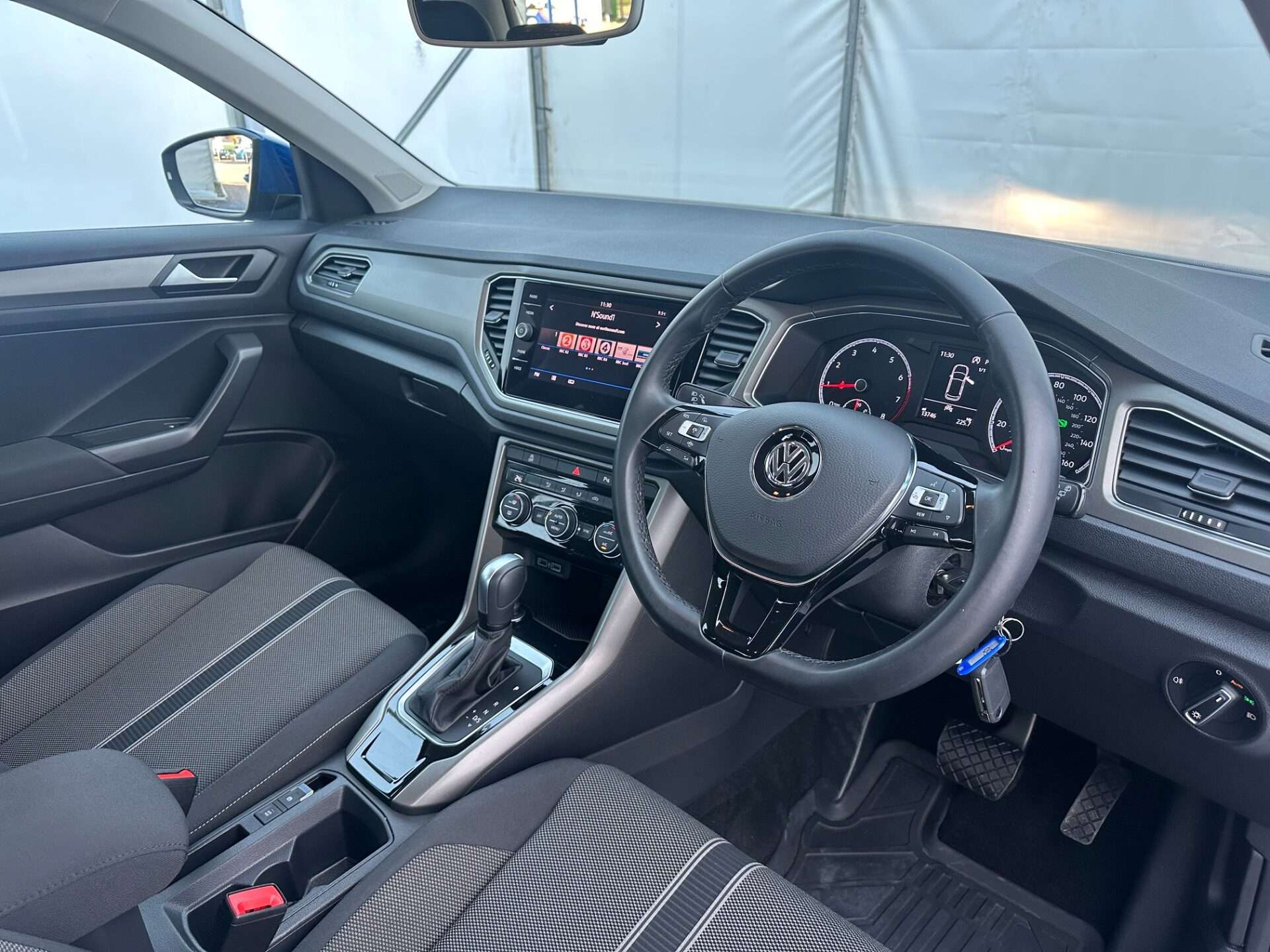 2020 VOLKSWAGEN T-ROC 2020 VOLKSWAGEN T-ROC