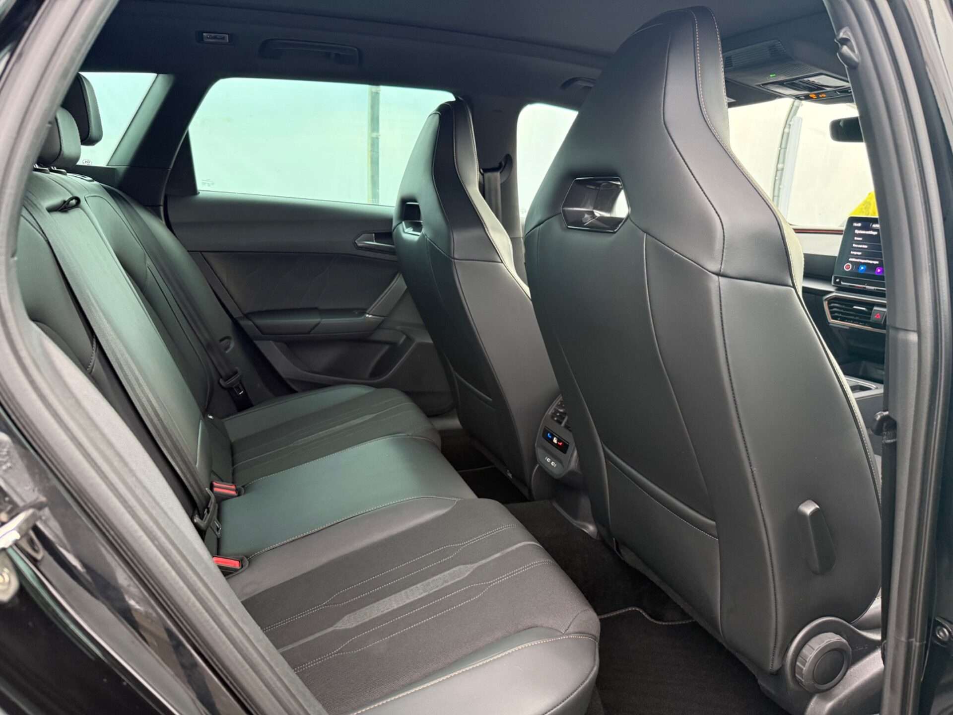 2024 CUPRA LEON 2024 CUPRA LEON