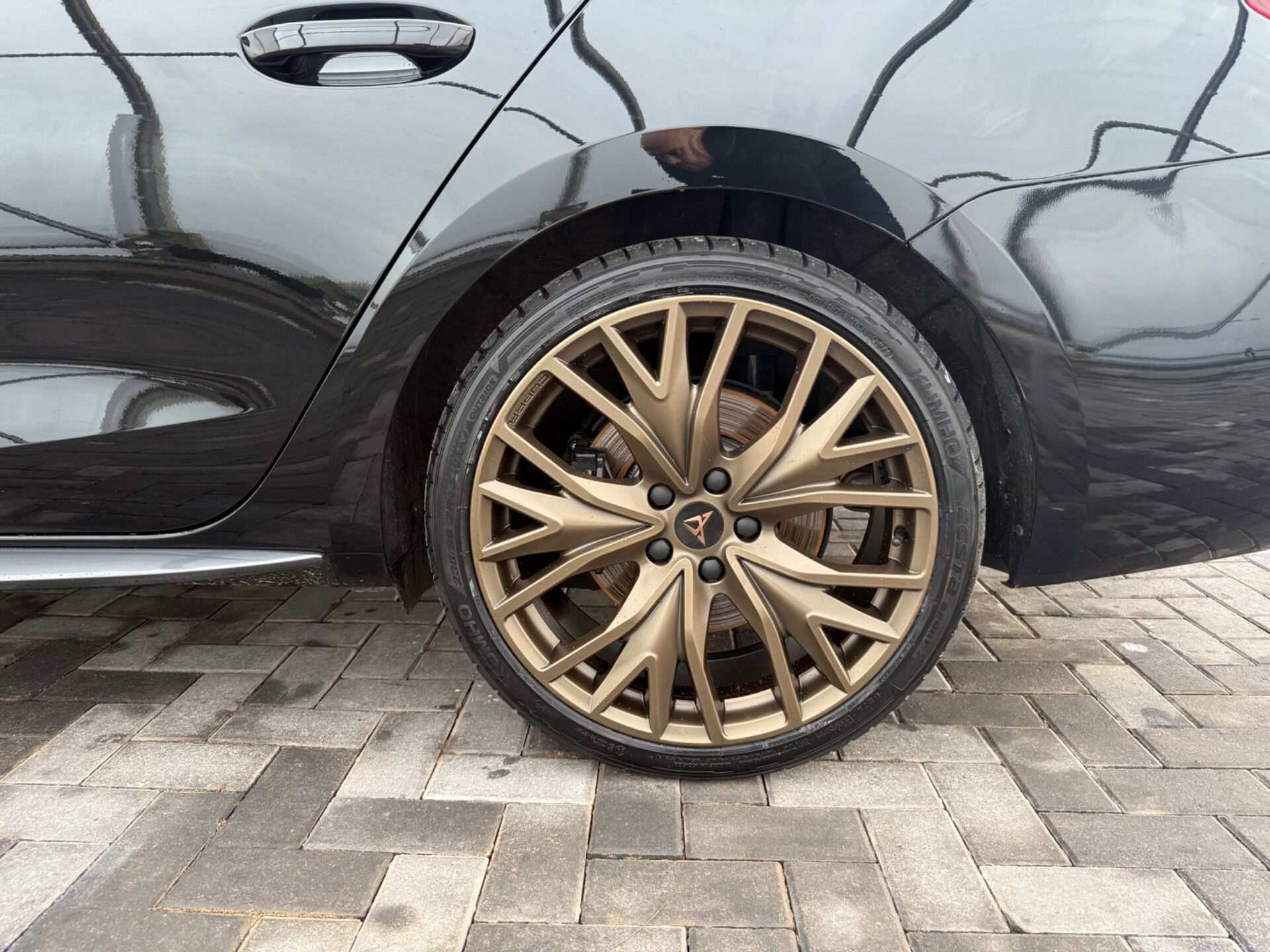 2024 CUPRA LEON 2024 CUPRA LEON