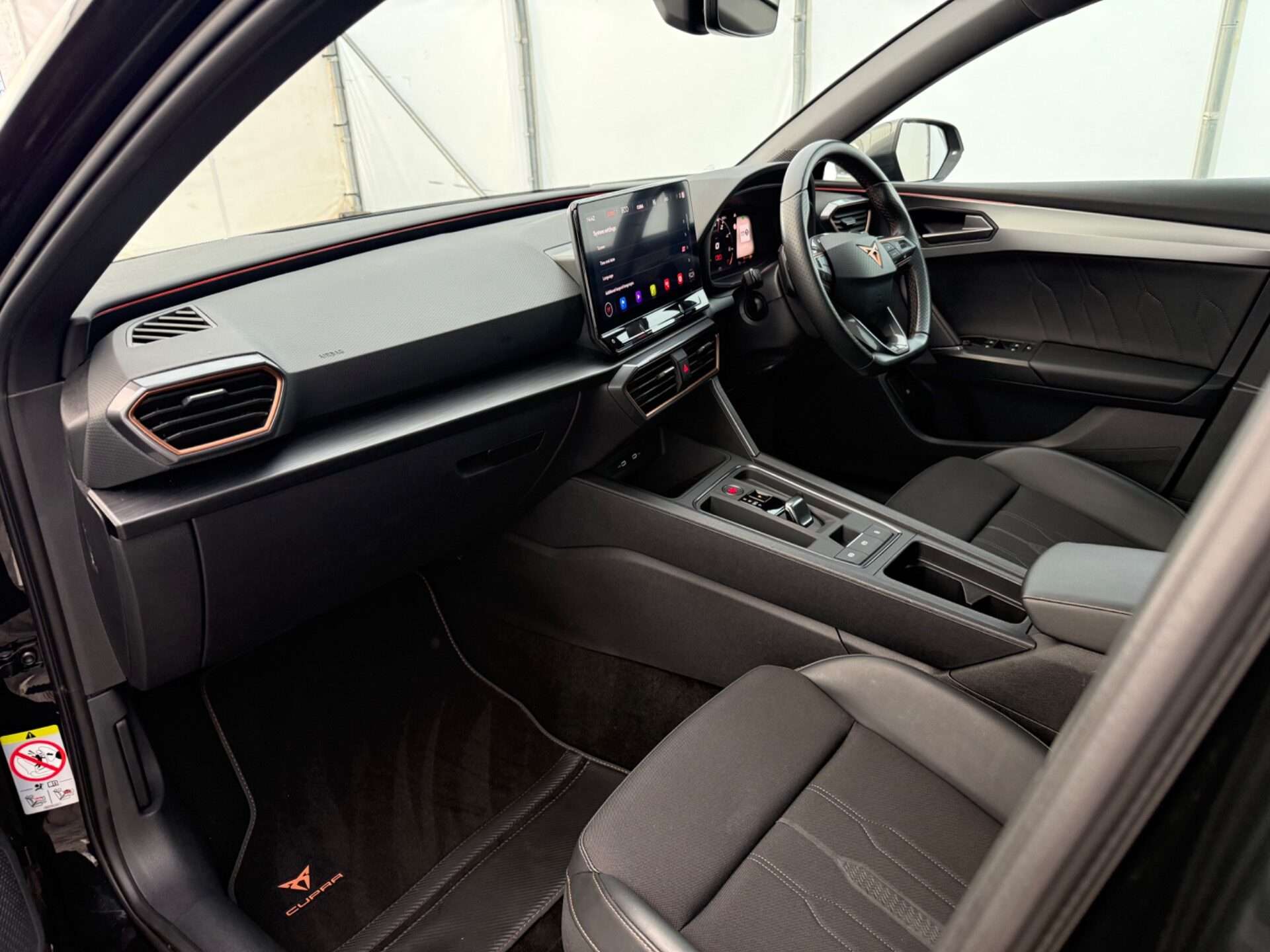 2024 CUPRA LEON 2024 CUPRA LEON