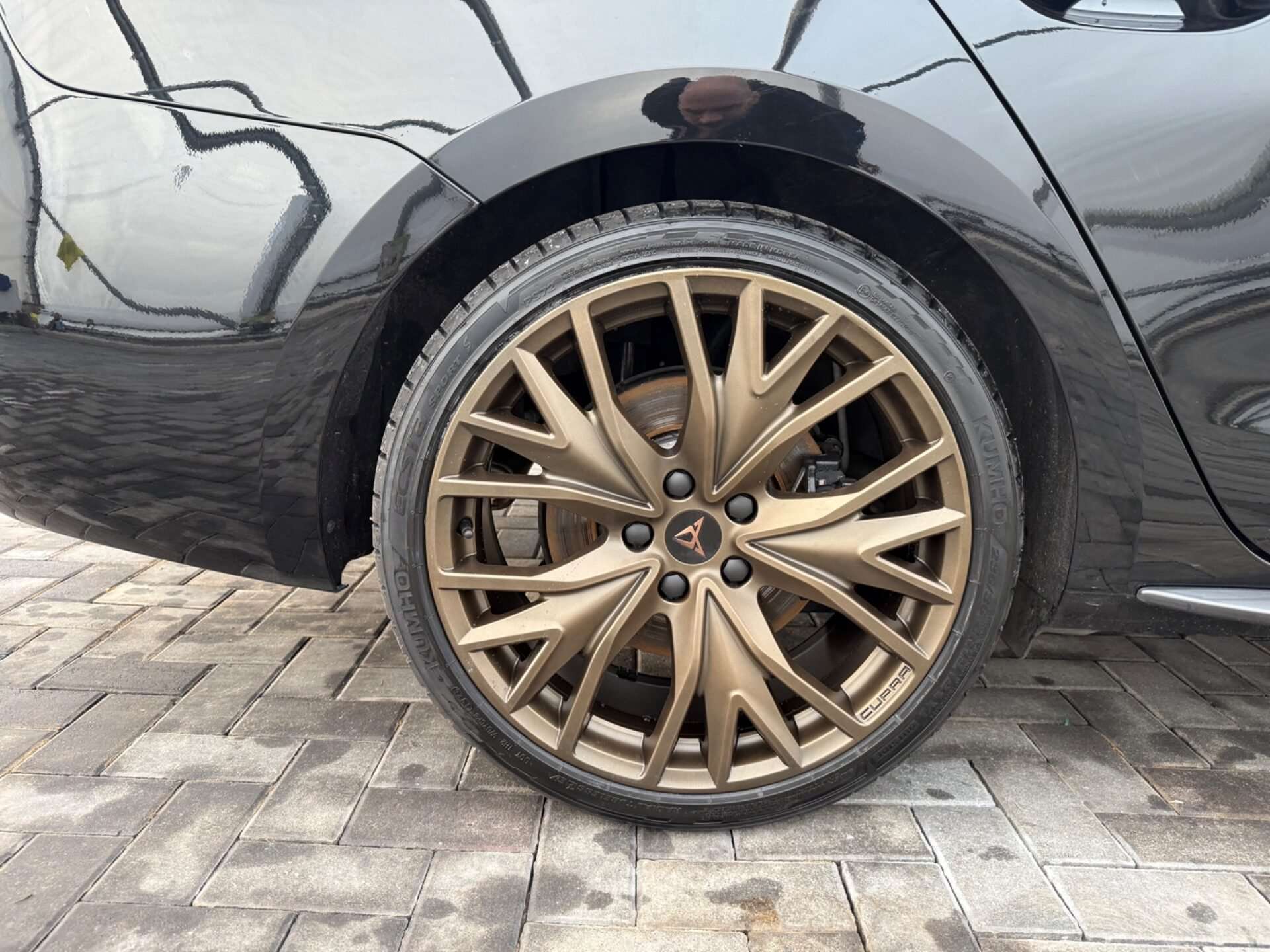 2024 CUPRA LEON 2024 CUPRA LEON