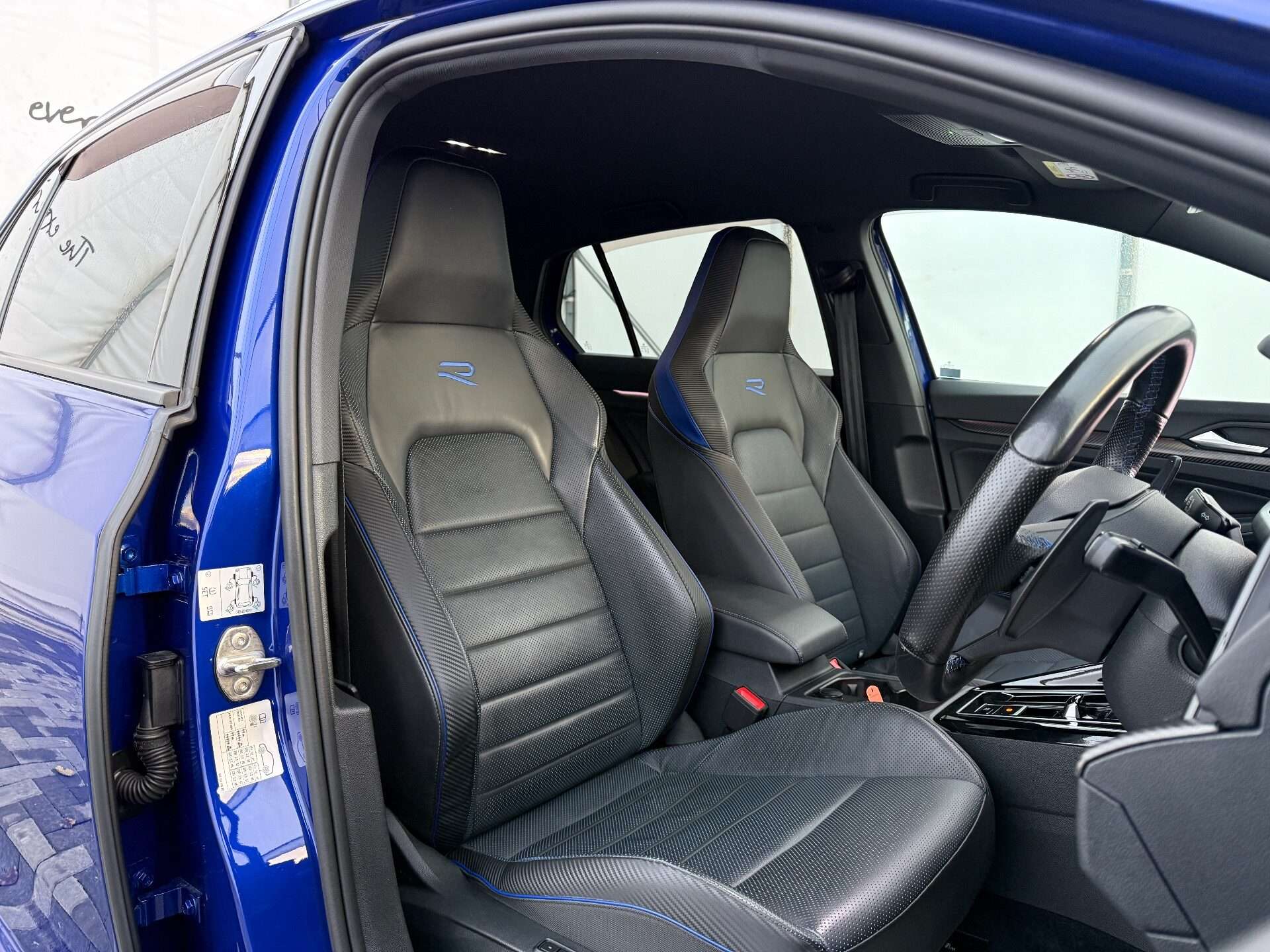 2023 VOLKSWAGEN GOLF 2023 VOLKSWAGEN GOLF