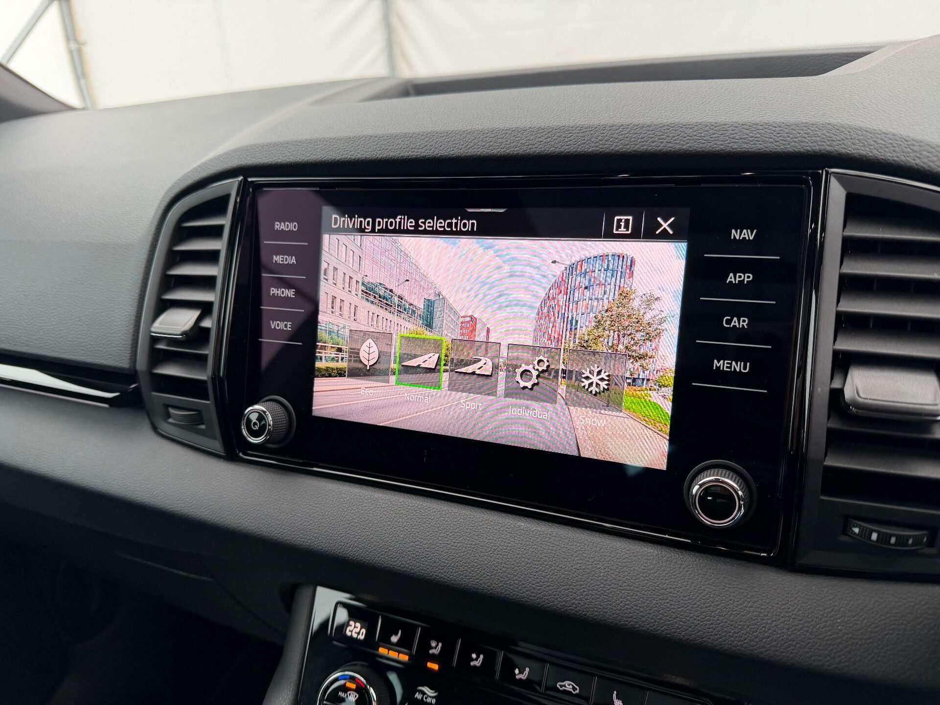 2025 SKODA KAROQ 2025 SKODA KAROQ