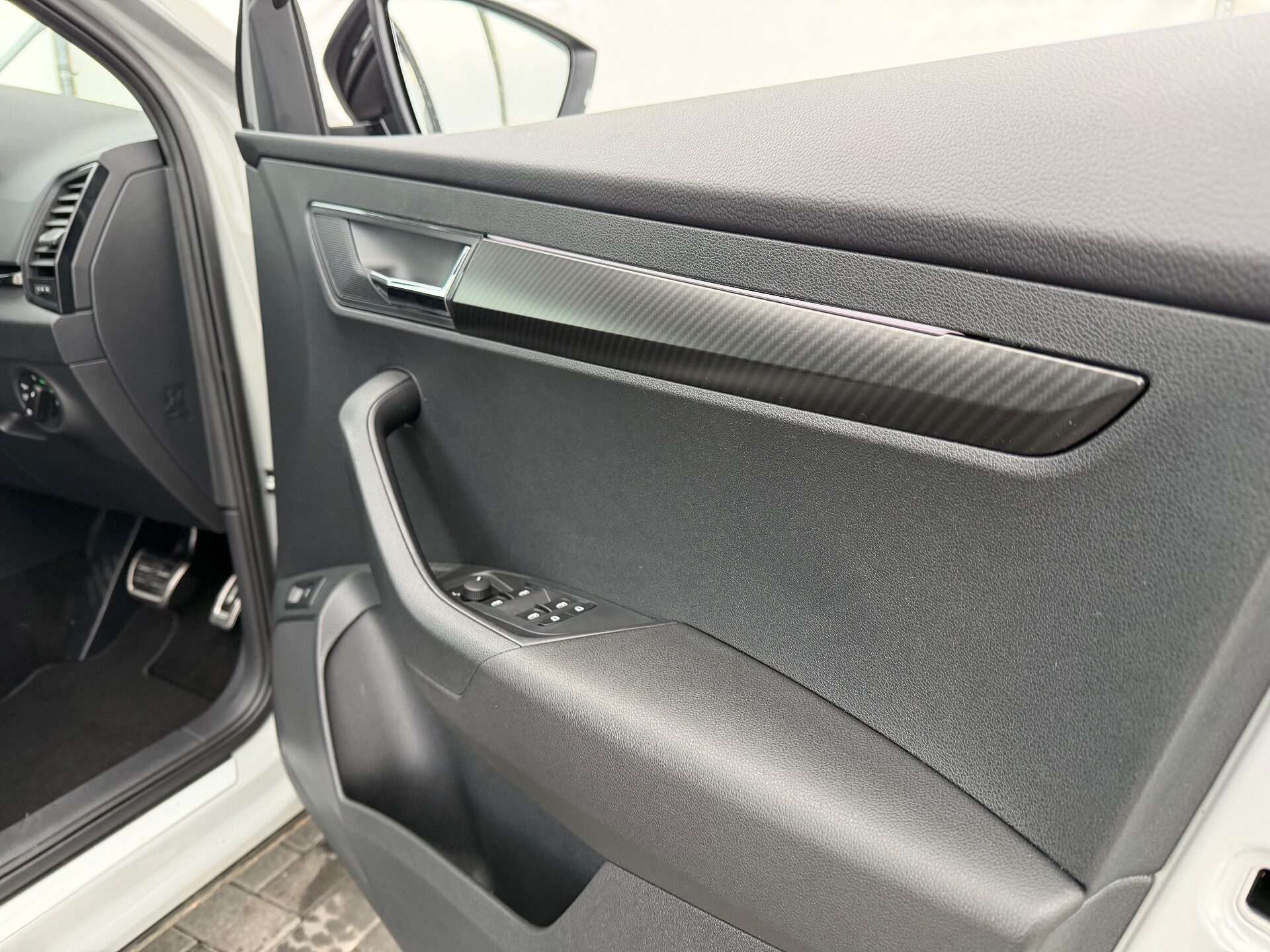 2025 SKODA KAROQ 2025 SKODA KAROQ