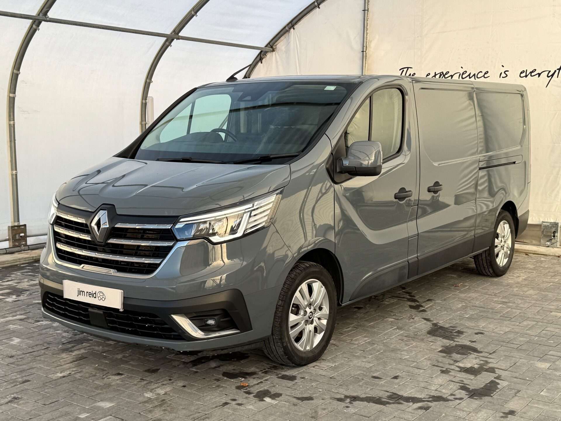 2023 RENAULT TRAFIC 2023 RENAULT TRAFIC
