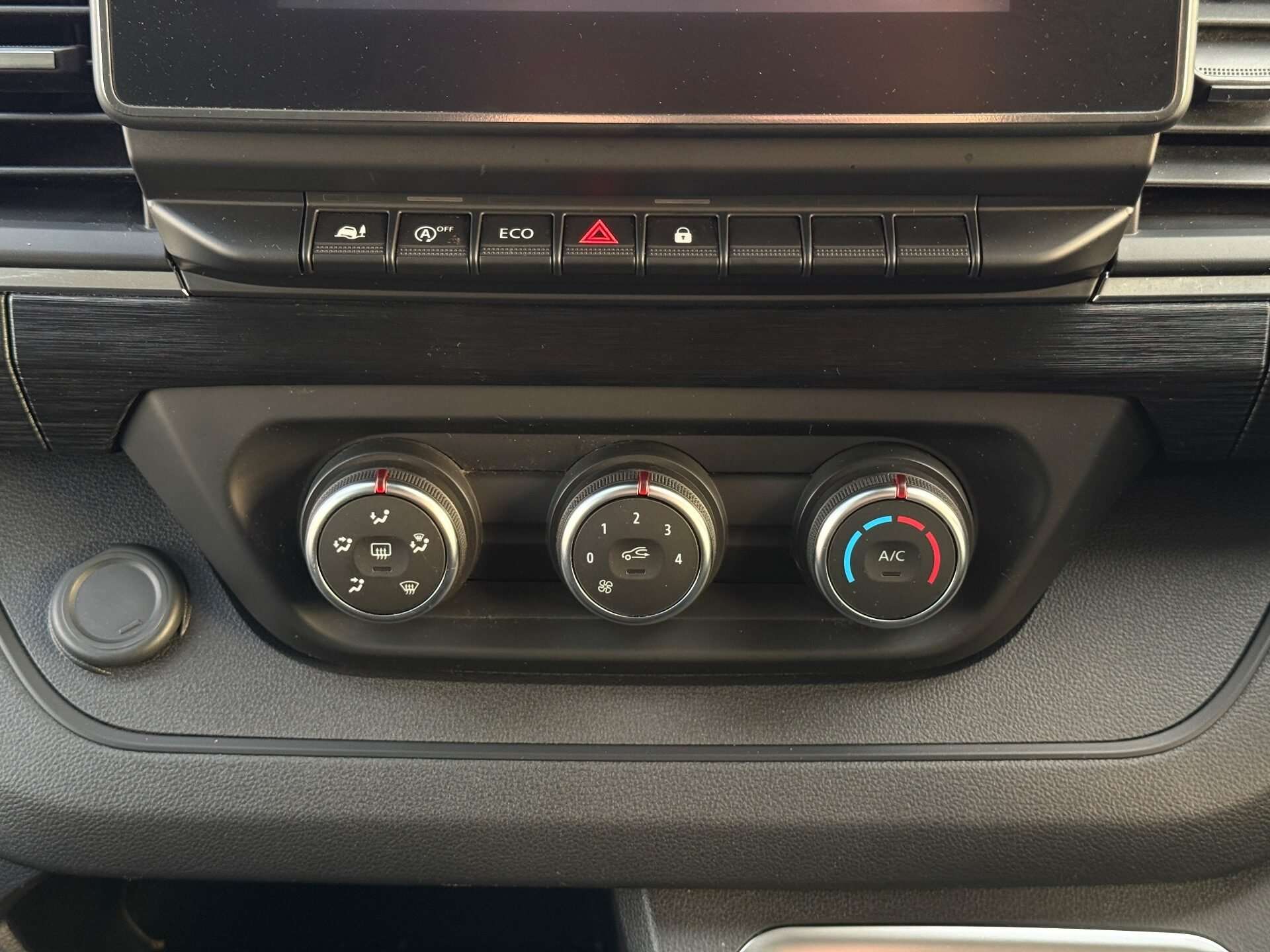 2023 RENAULT TRAFIC 2023 RENAULT TRAFIC