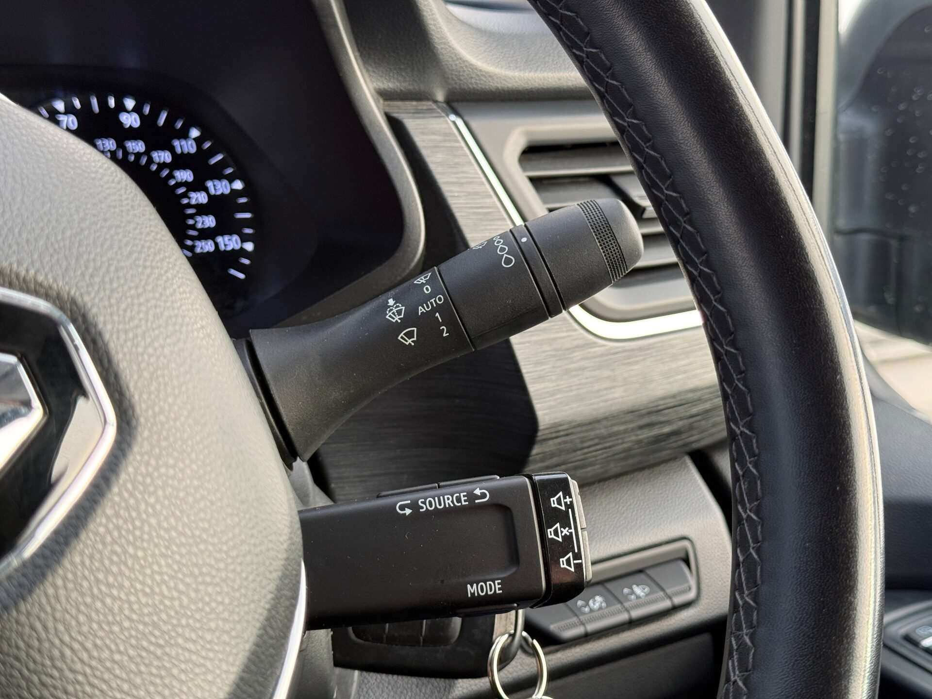 2023 RENAULT TRAFIC 2023 RENAULT TRAFIC