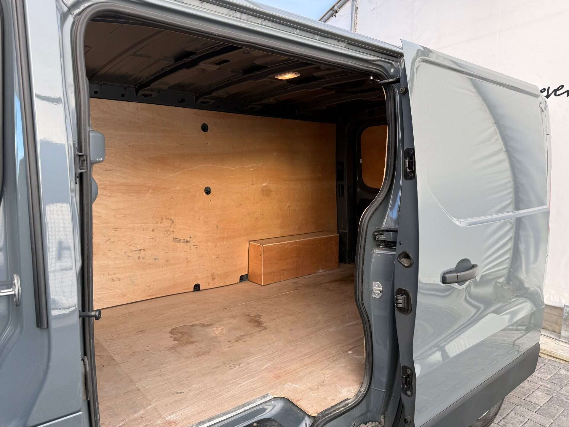 2023 RENAULT TRAFIC 2023 RENAULT TRAFIC