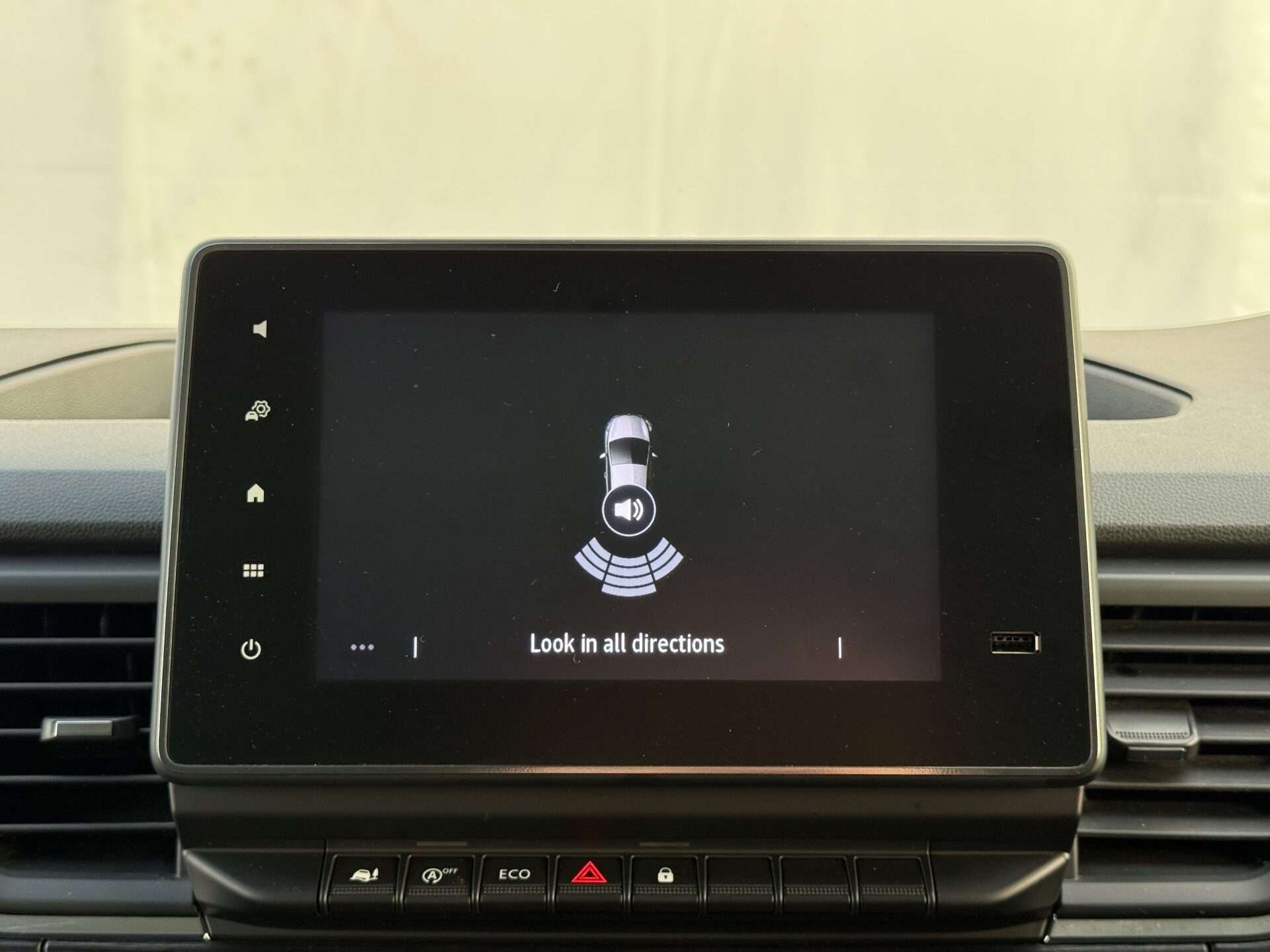 2023 RENAULT TRAFIC 2023 RENAULT TRAFIC