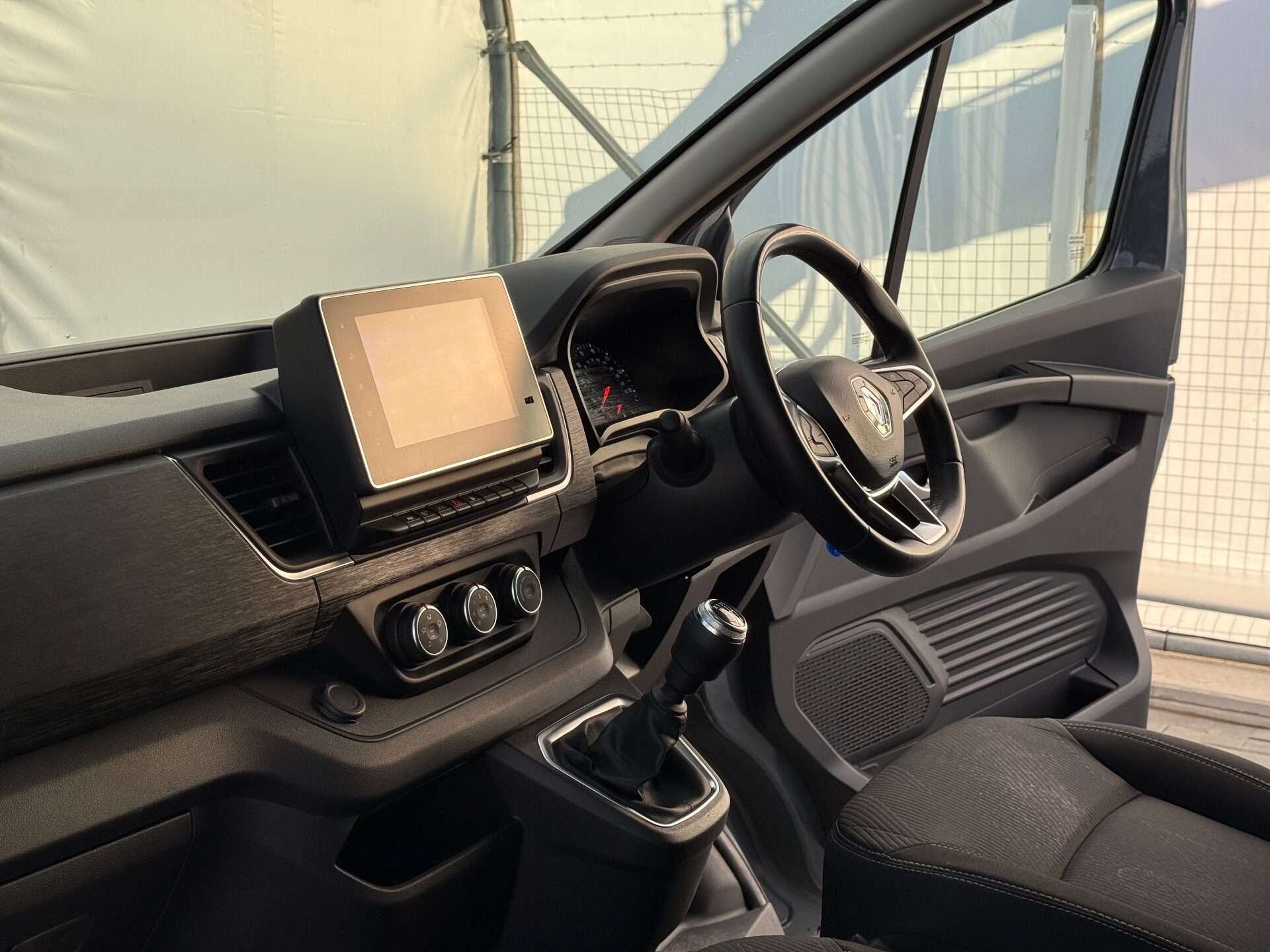 2023 RENAULT TRAFIC 2023 RENAULT TRAFIC