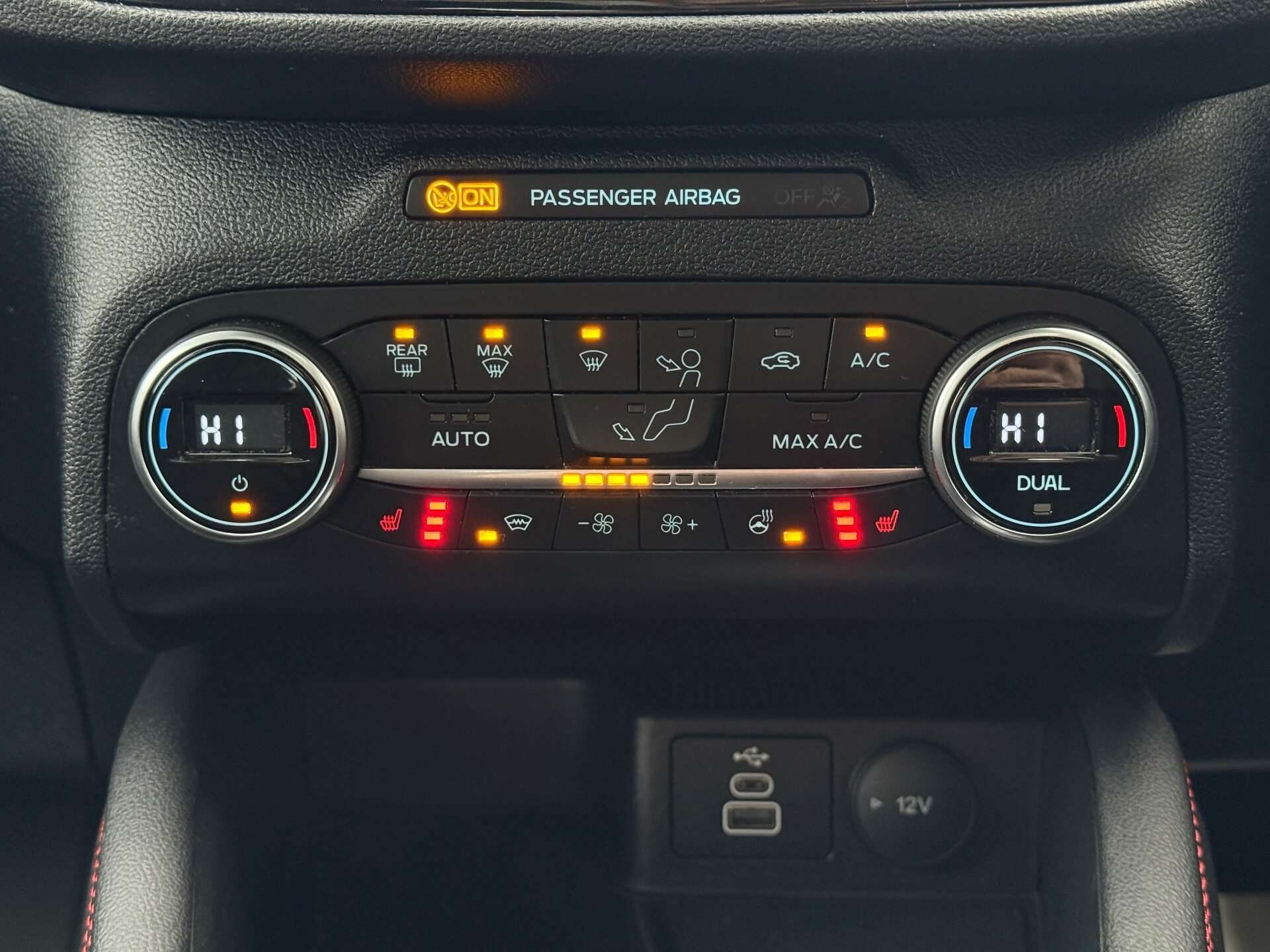 2022 FORD KUGA 2022 FORD KUGA