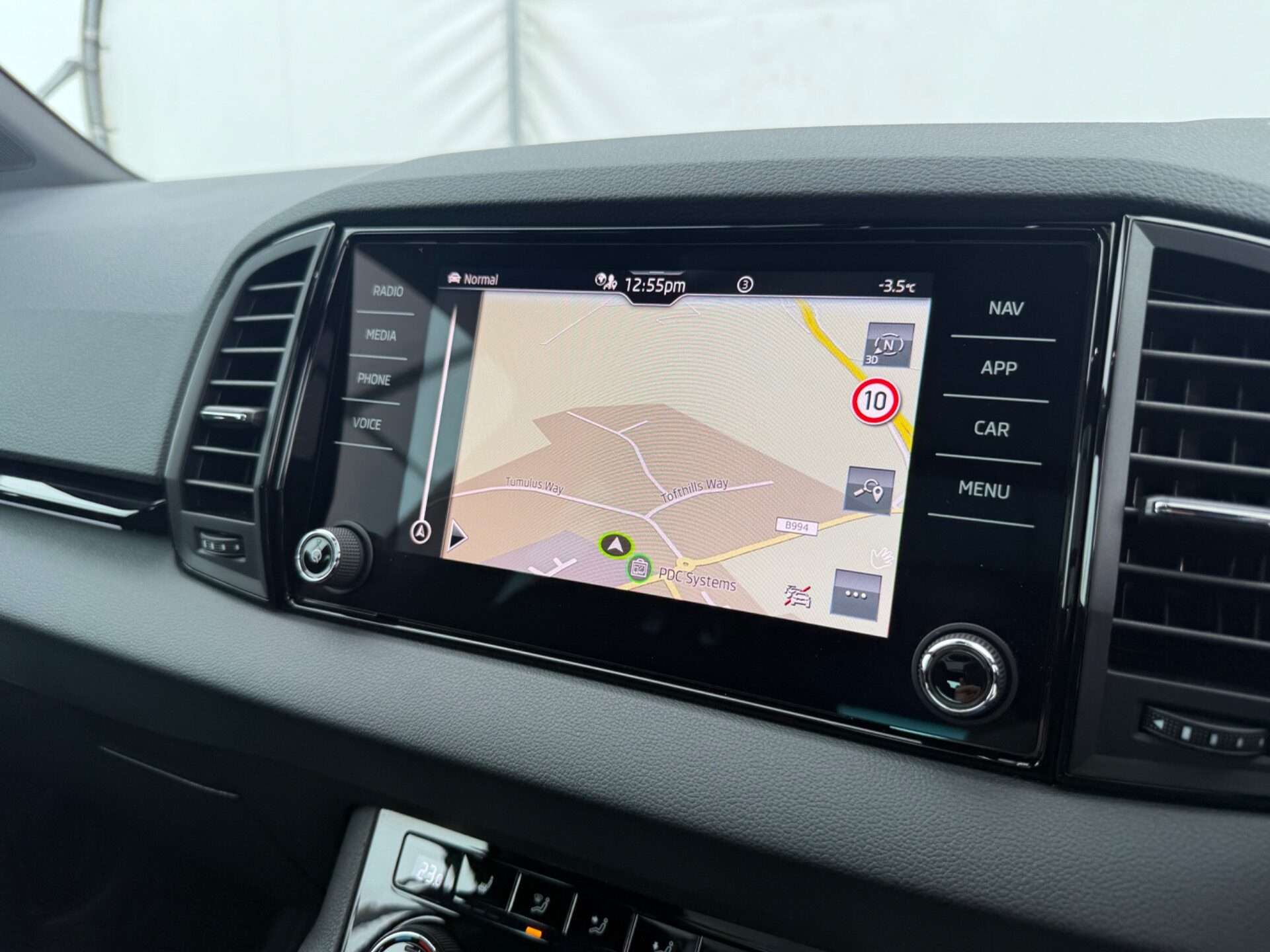 2025 SKODA KAROQ 2025 SKODA KAROQ