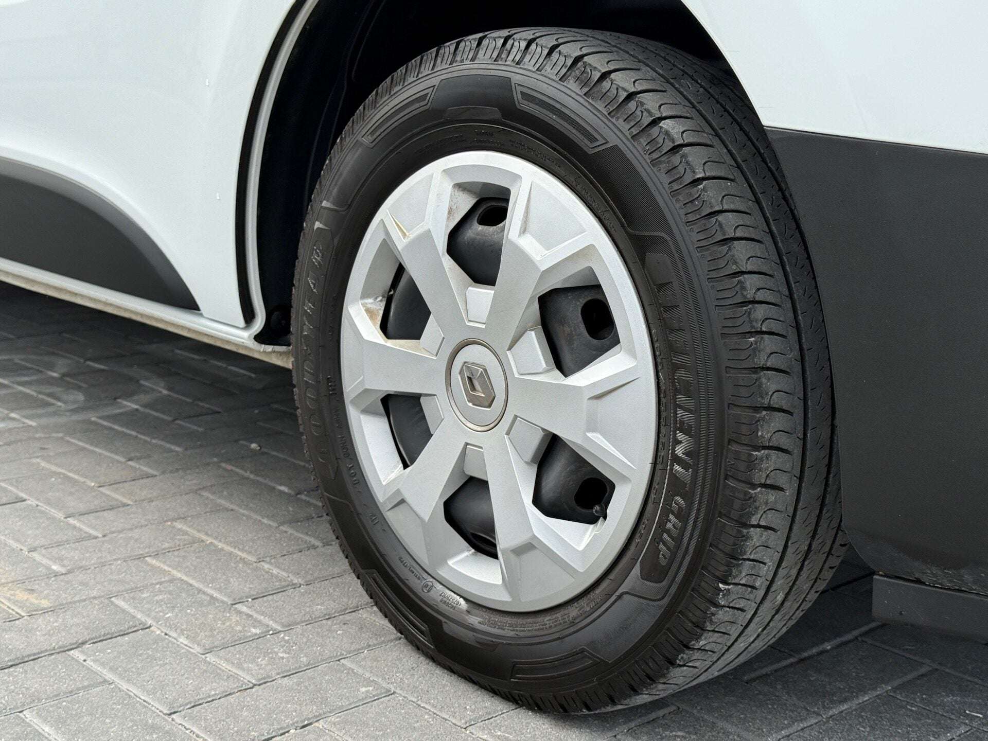 2023 RENAULT TRAFIC 2023 RENAULT TRAFIC