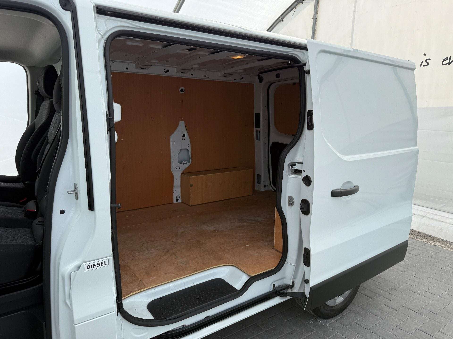 2023 RENAULT TRAFIC 2023 RENAULT TRAFIC