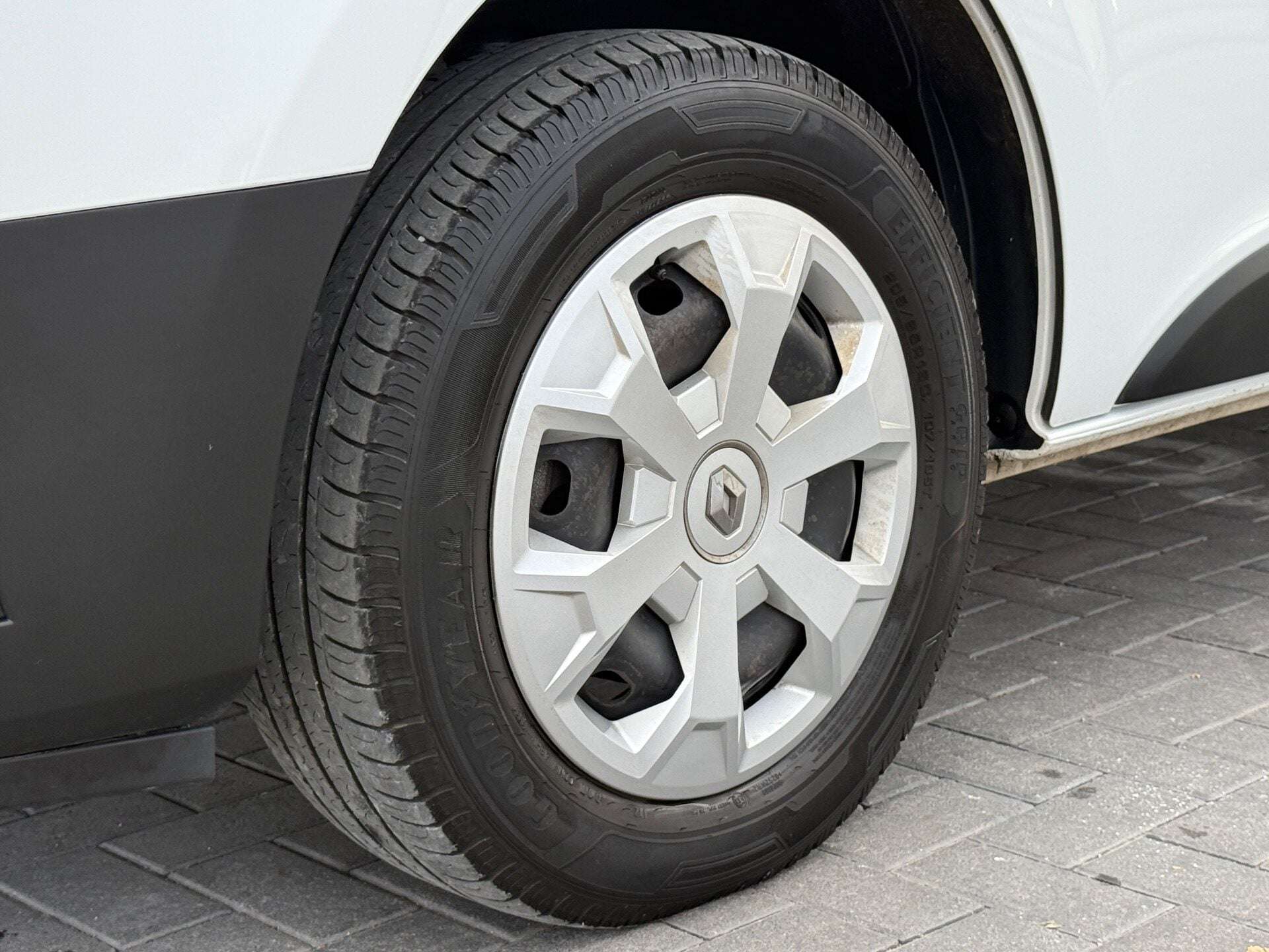 2023 RENAULT TRAFIC 2023 RENAULT TRAFIC