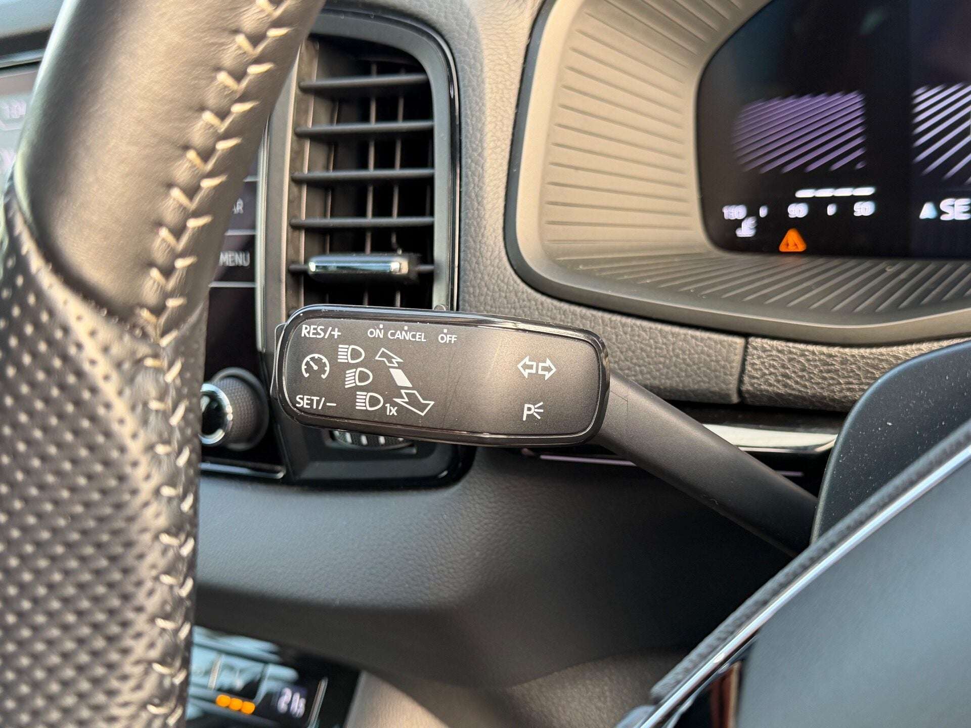 2022 SKODA KAROQ 2022 SKODA KAROQ