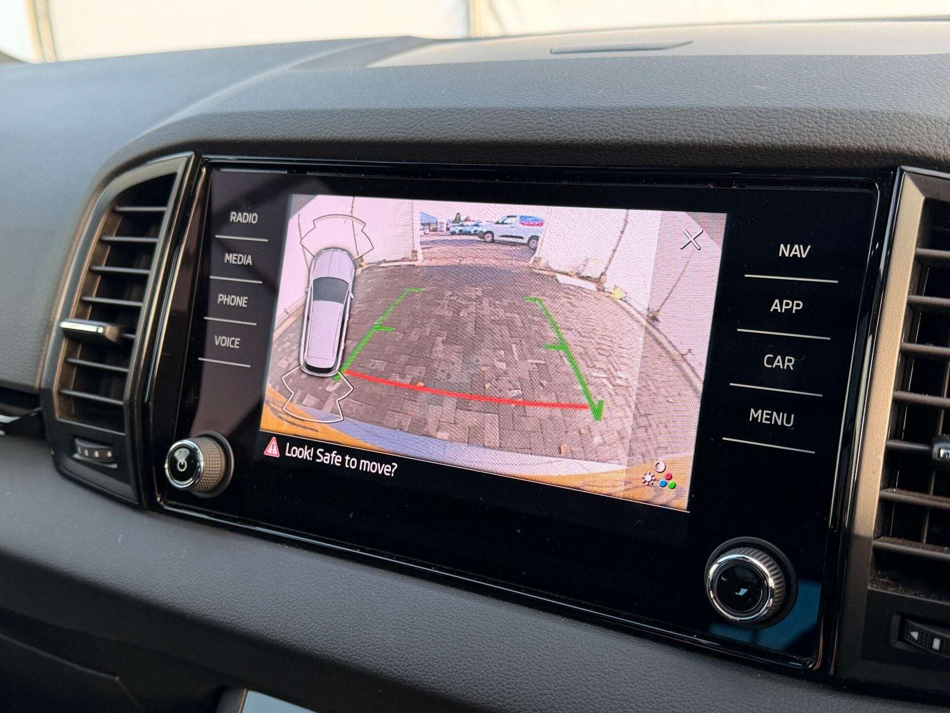 2022 SKODA KAROQ 2022 SKODA KAROQ