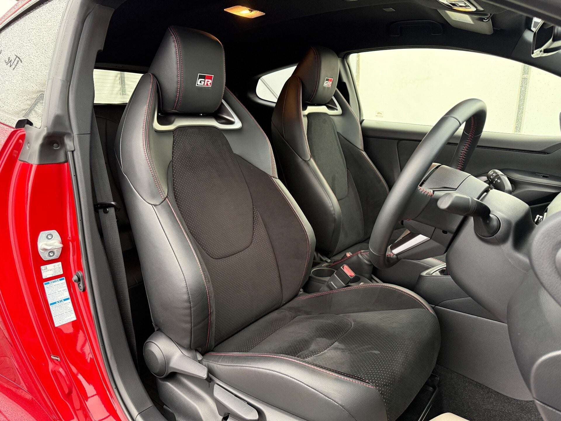 2021 TOYOTA YARIS 2021 TOYOTA YARIS