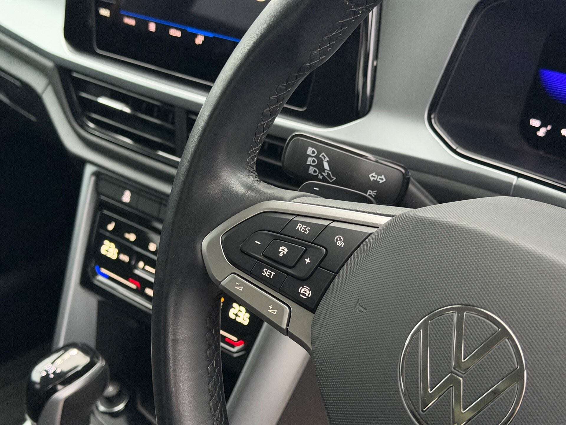 2022 VOLKSWAGEN T-ROC 2022 VOLKSWAGEN T-ROC