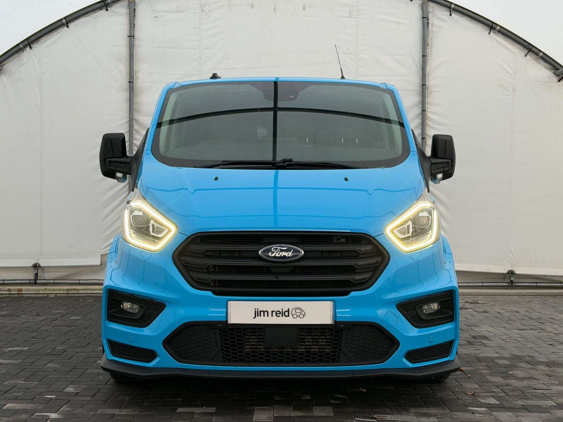 A 2021 FORD TRANSIT CUSTOM 320 LIMITED MS-RT COMBI AUTOMATIC ECOBLUE A 2021 FORD TRANSIT CUSTOM 320 LIMITED MS-RT COMBI AUTOMATIC ECOBLUE