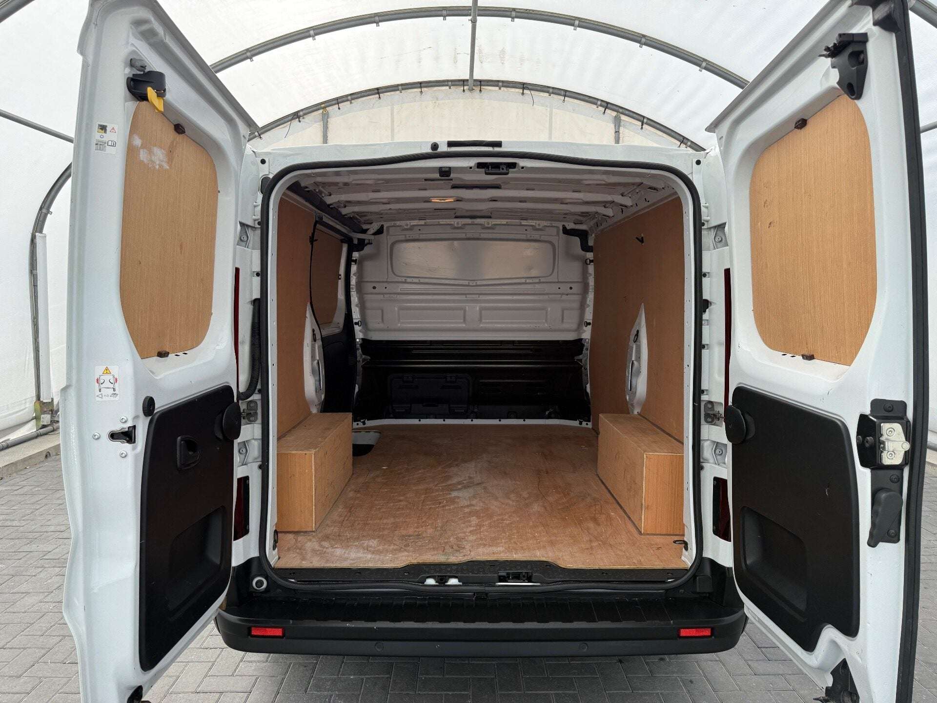 2023 RENAULT TRAFIC 2023 RENAULT TRAFIC